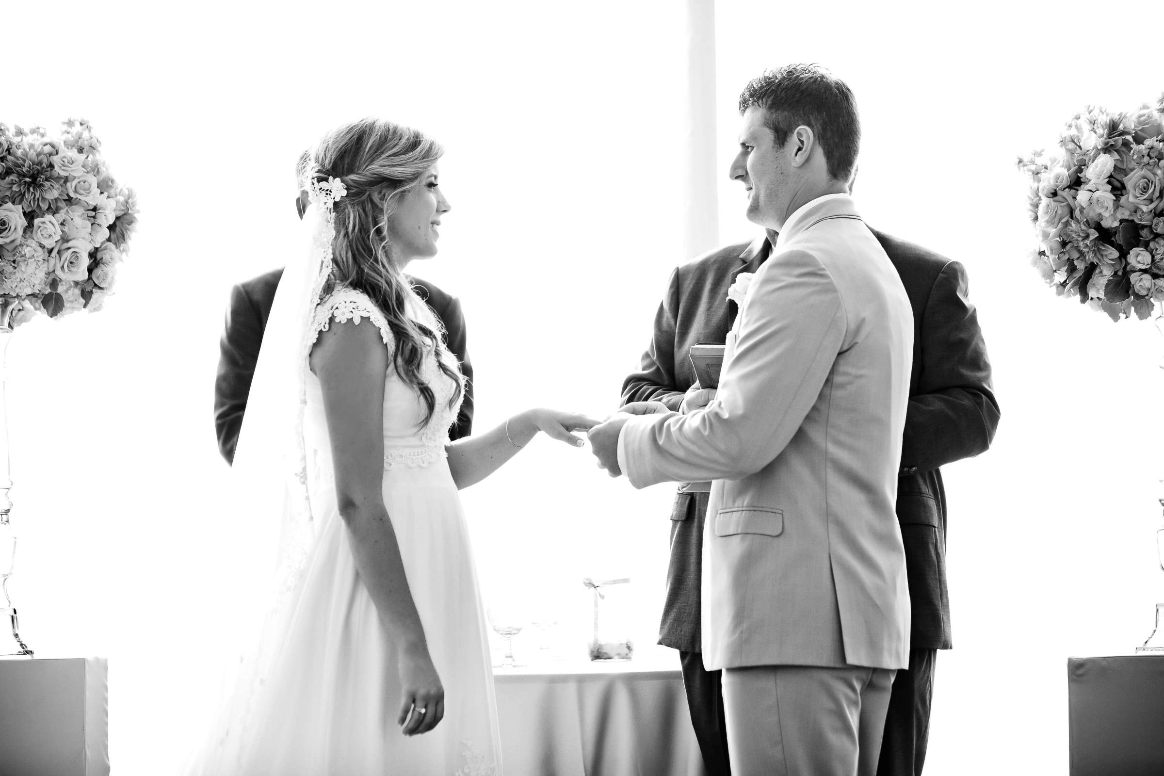 Scripps Seaside Forum Wedding coordinated by First Comes Love Weddings & Events, Janelle and Bart Wedding Photo #343079 by True Photography