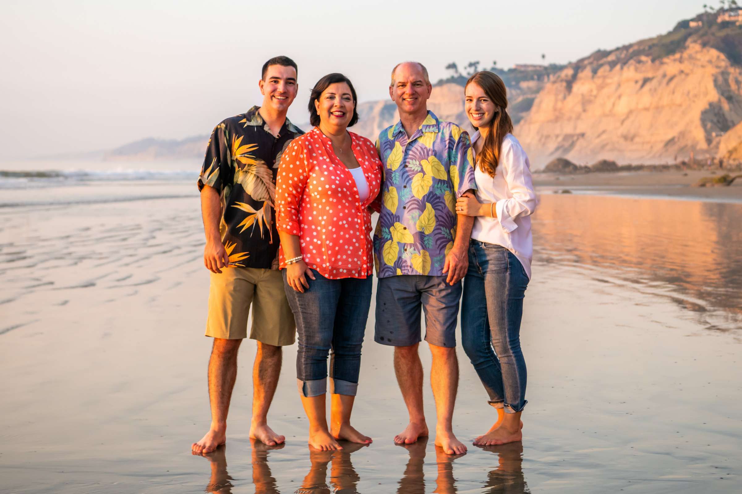 Scripps Seaside Forum Family Portraits, Victoria L Family Photo #614868 by True Photography