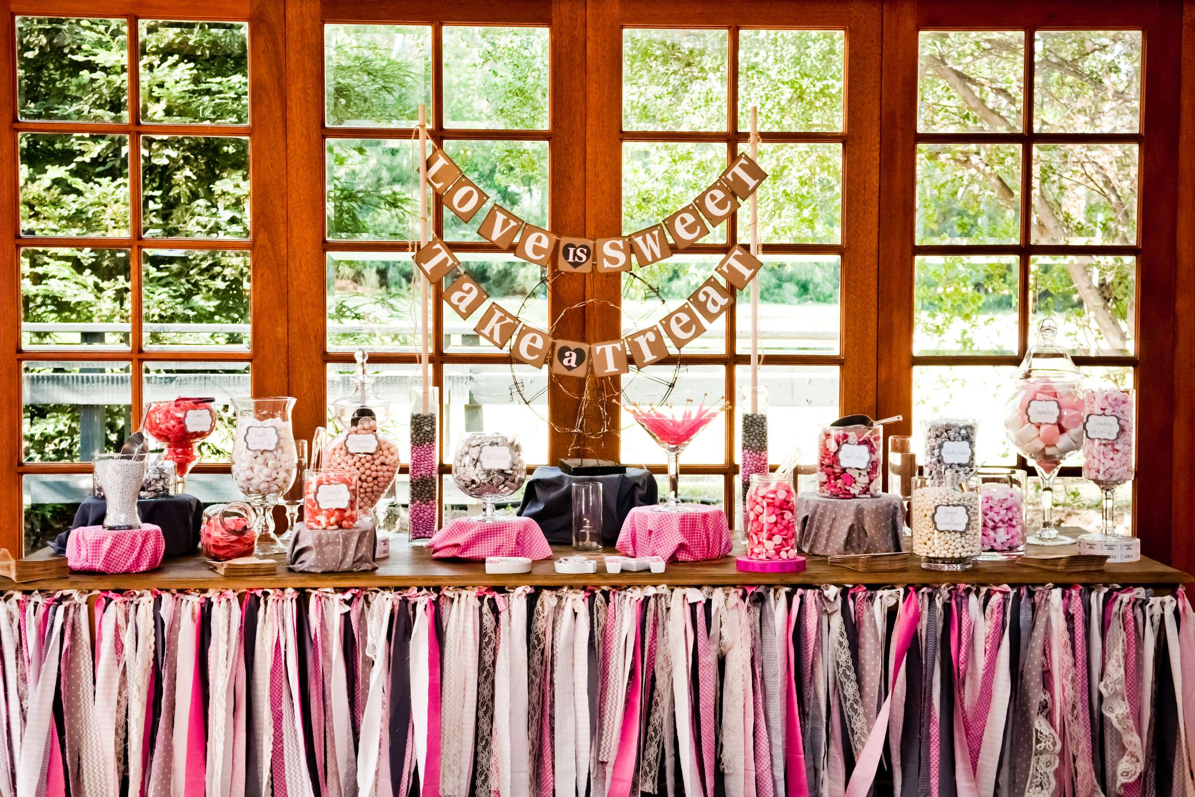 Calamigos Ranch Wedding coordinated by Mindy Roderick, Danielle and Matt Wedding Photo #368377 by True Photography