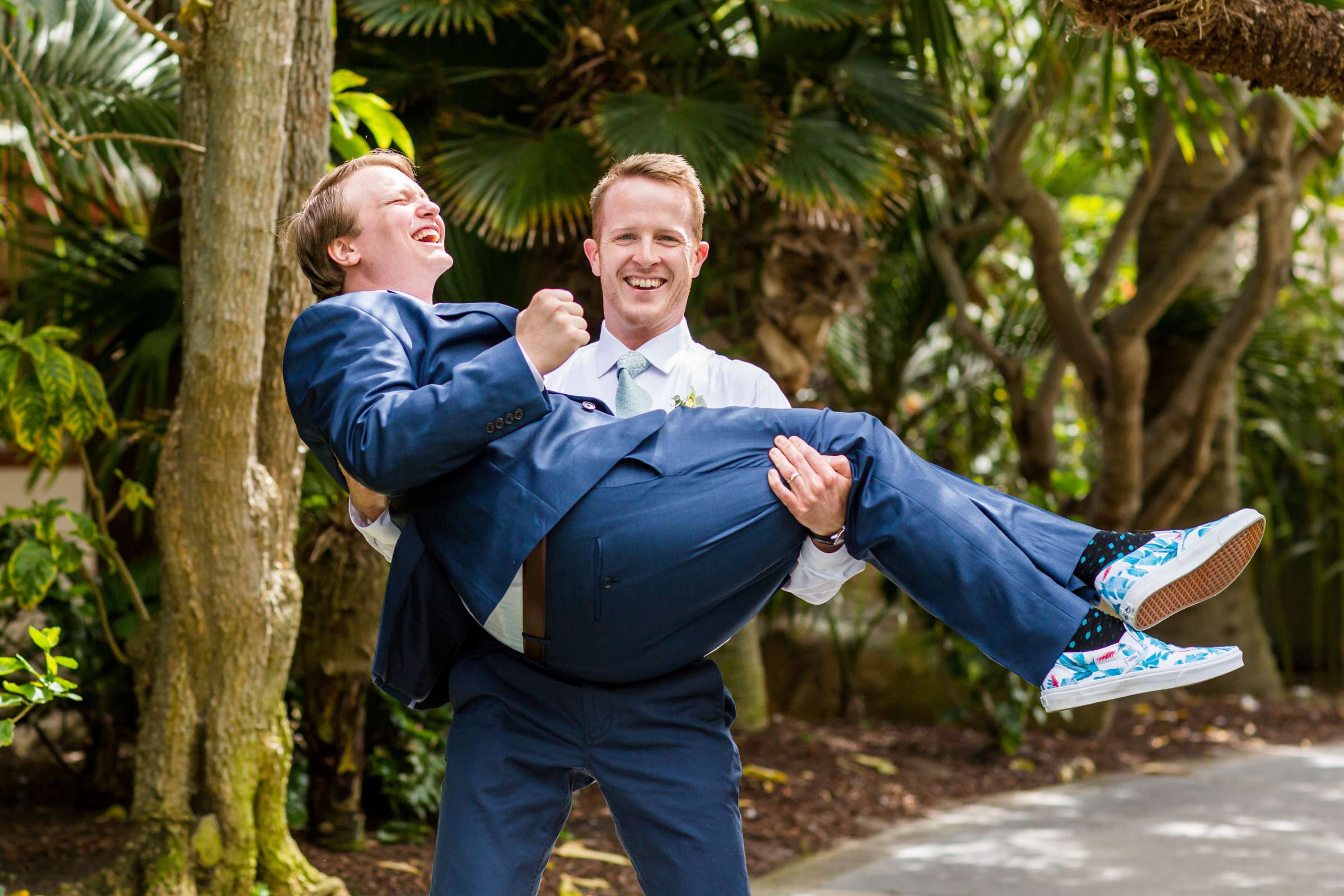 Catamaran Resort Wedding coordinated by Lavish Weddings, Brittany and David Wedding Photo #45 by True Photography