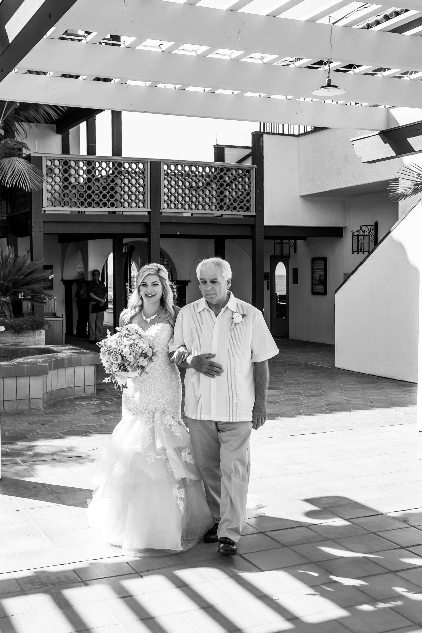 La Jolla Shores Hotel Wedding coordinated by Sparkle and Toast, Dawn and Jon Wedding Photo #394559 by True Photography