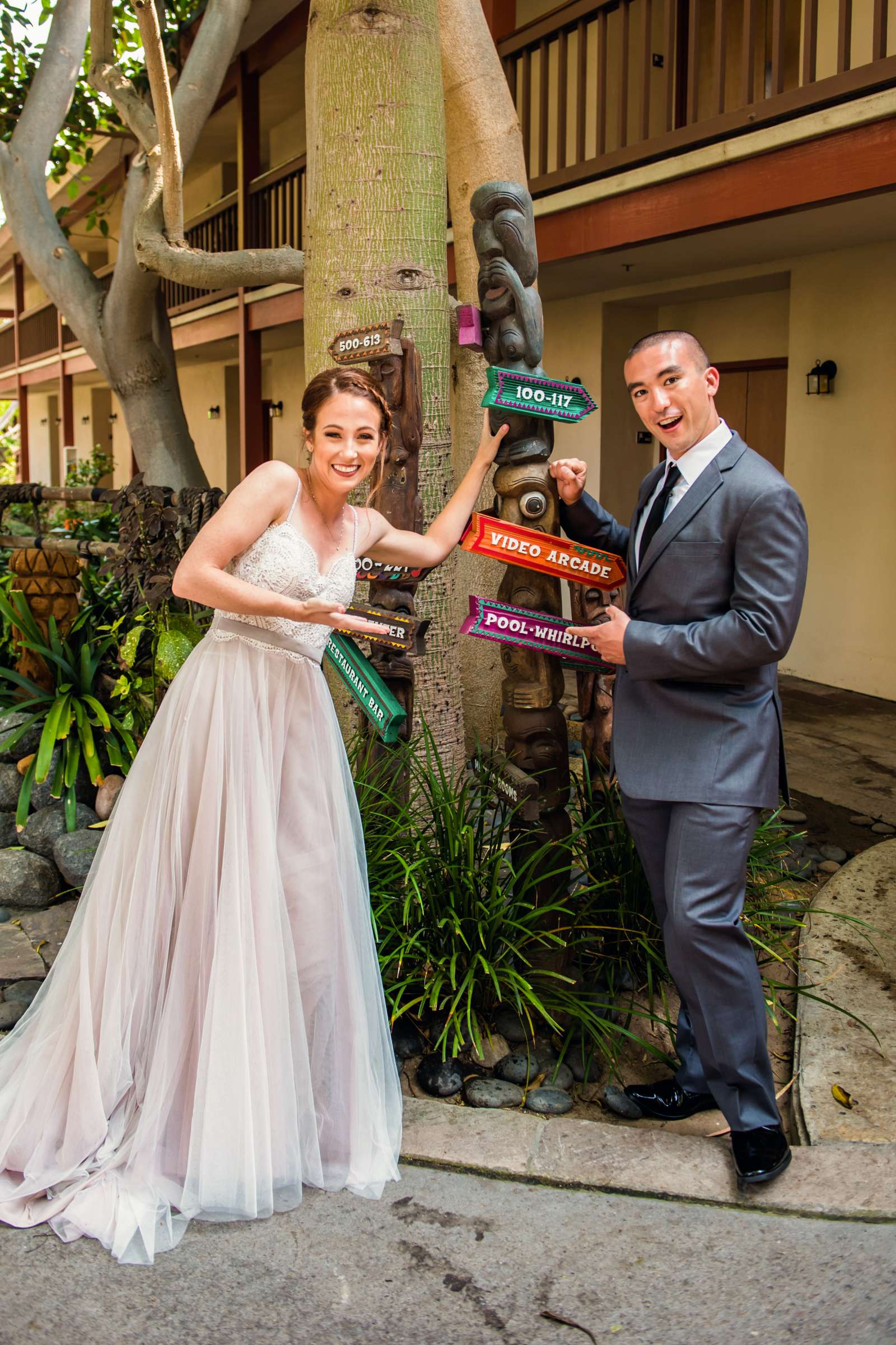 Catamaran Resort Wedding coordinated by Simply Gorgeous Events, Lauren and Matthew Wedding Photo #395503 by True Photography