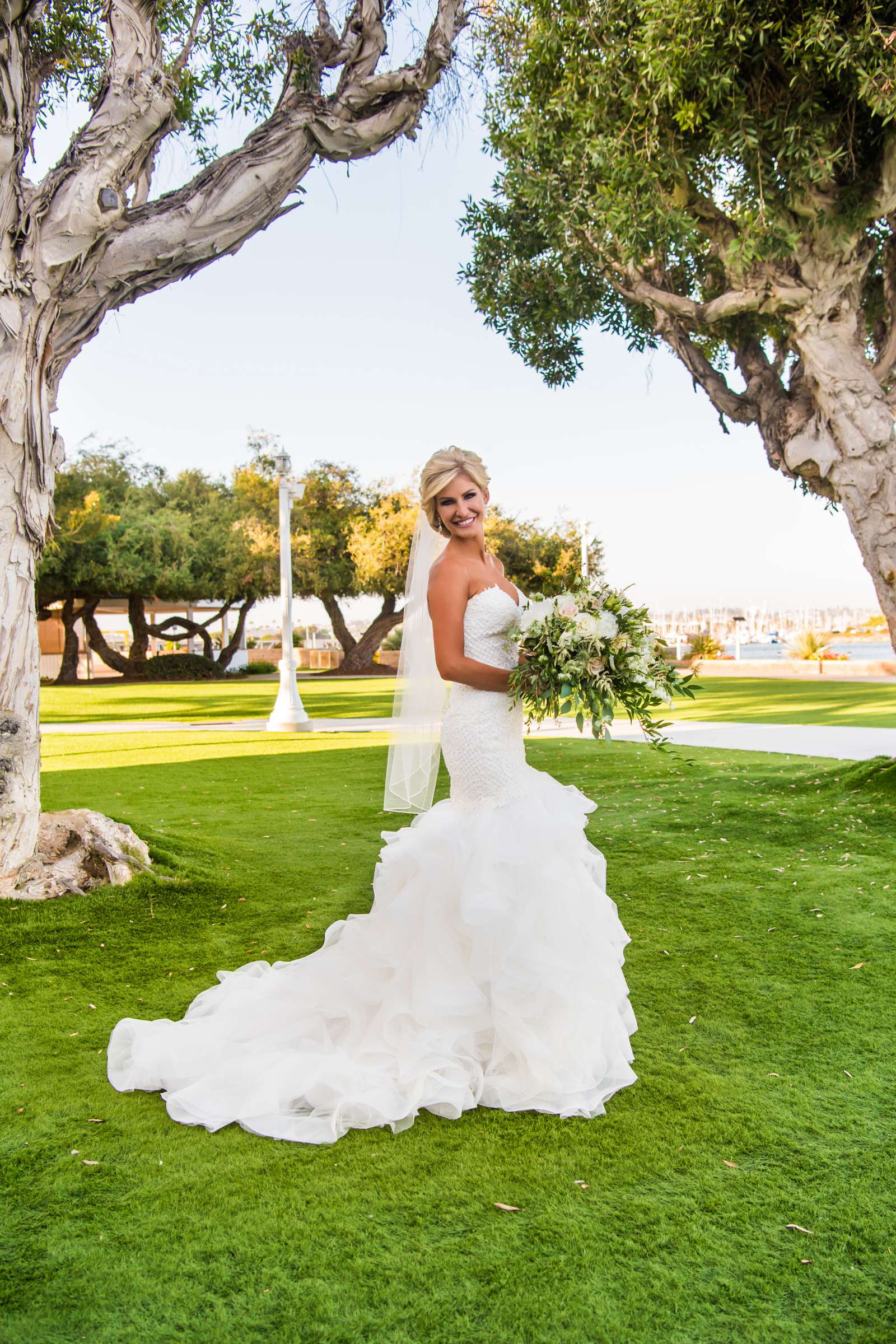 Admiral Kidd Club Wedding coordinated by Hannah Smith Events, Brandi and Kristopher Wedding Photo #396999 by True Photography