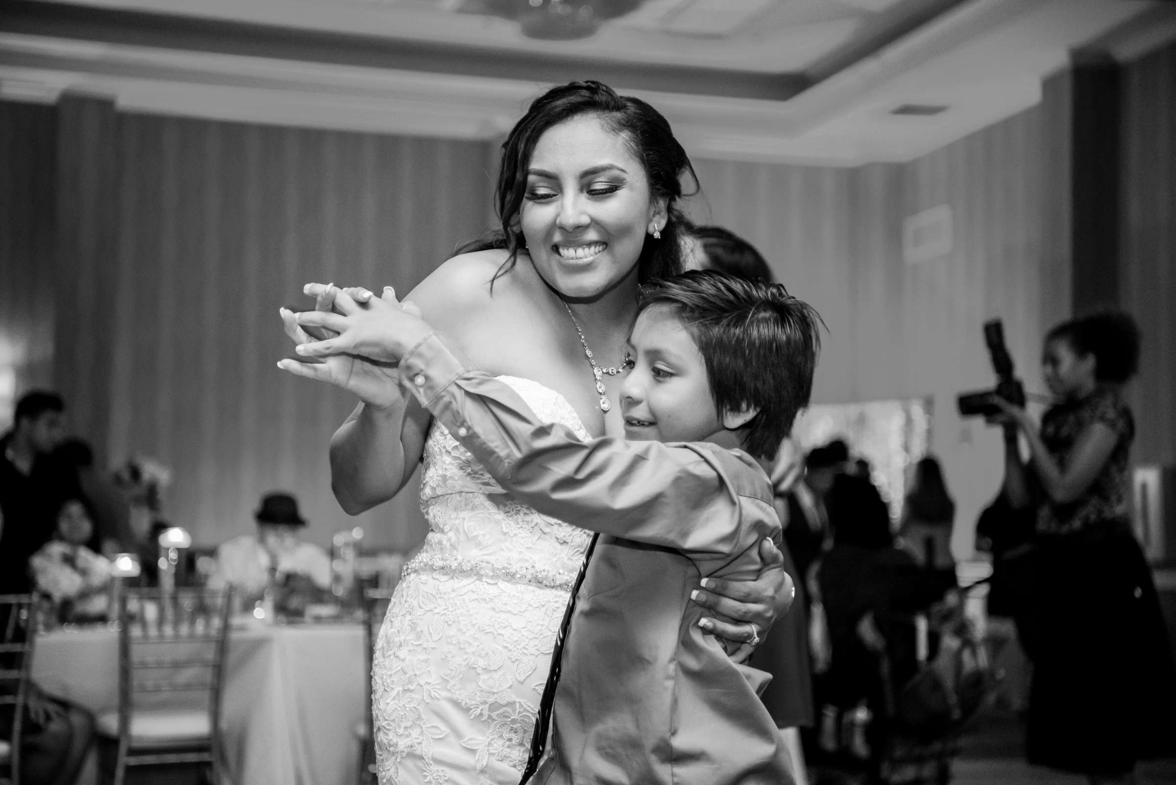 San Diego Mission Bay Resort Wedding, Annie and Edward Wedding Photo #115 by True Photography