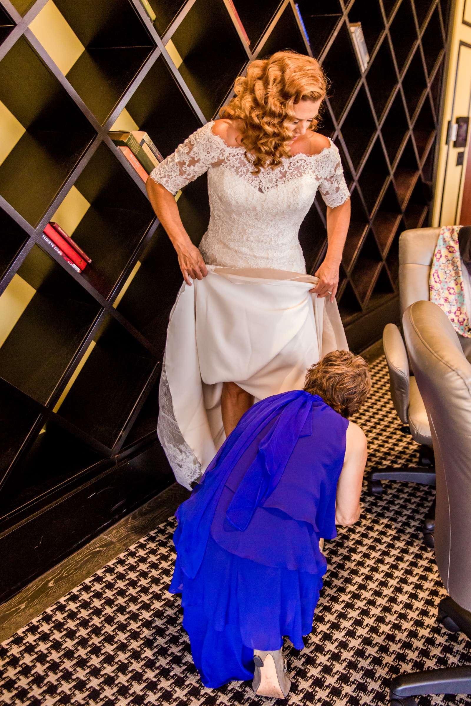 The University Club Atop Symphony Towers Wedding coordinated by Aquilone Events, Amy and Brett Wedding Photo #414080 by True Photography