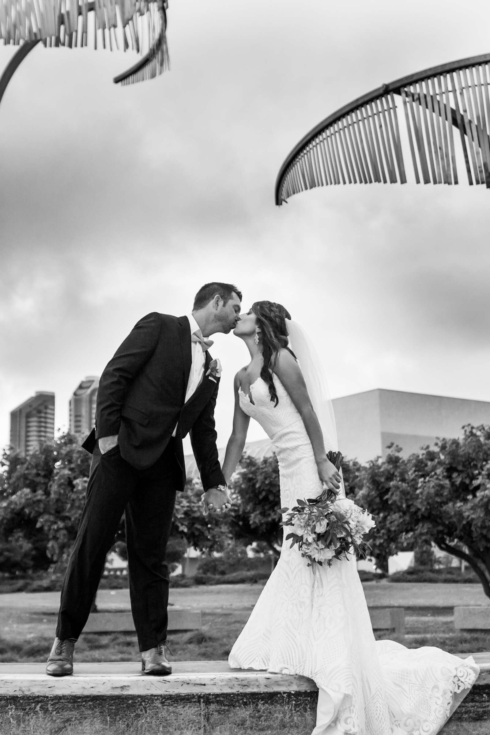 Hilton San Diego Bayfront Wedding coordinated by Kristana Marie Events, Lauren and Brant Wedding Photo #421445 by True Photography