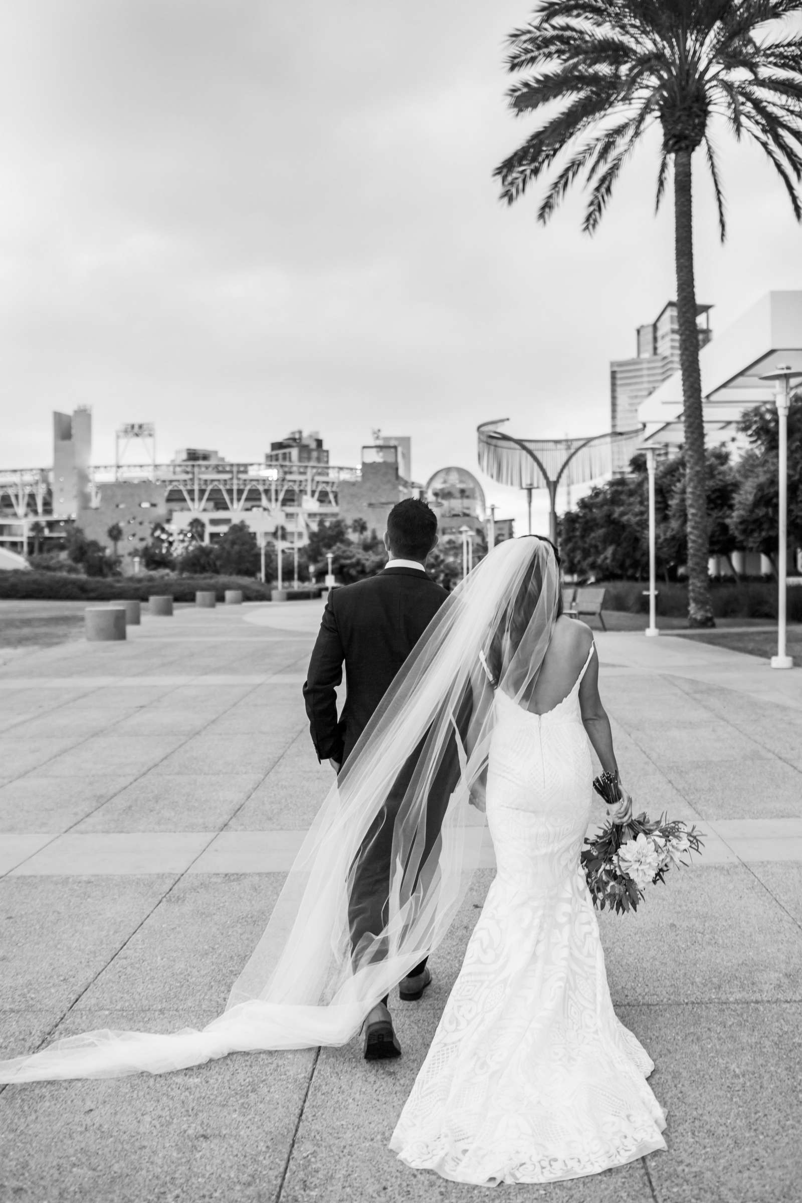 Hilton San Diego Bayfront Wedding coordinated by Kristana Marie Events, Lauren and Brant Wedding Photo #421449 by True Photography