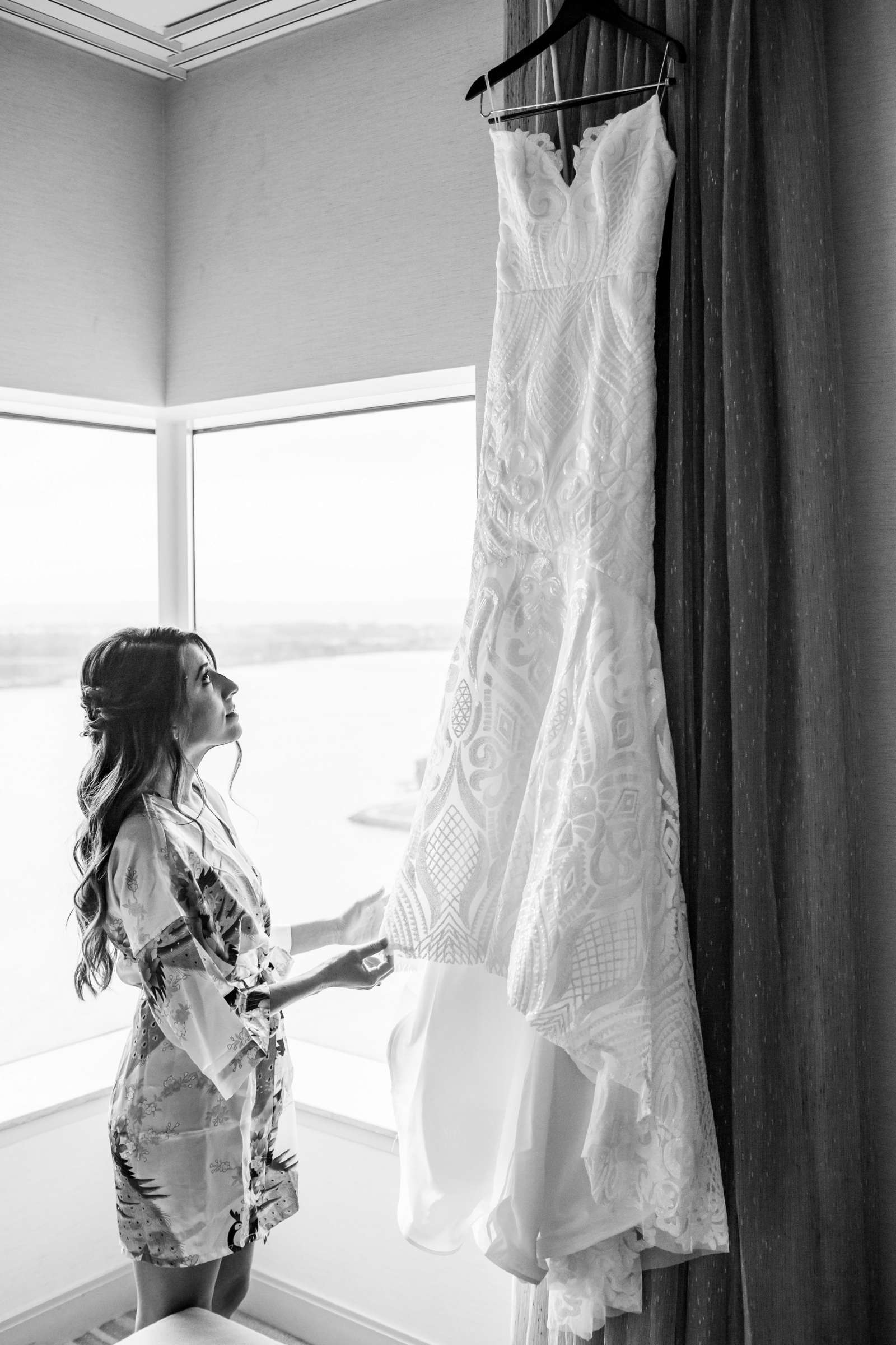 Hilton San Diego Bayfront Wedding coordinated by Kristana Marie Events, Lauren and Brant Wedding Photo #421455 by True Photography