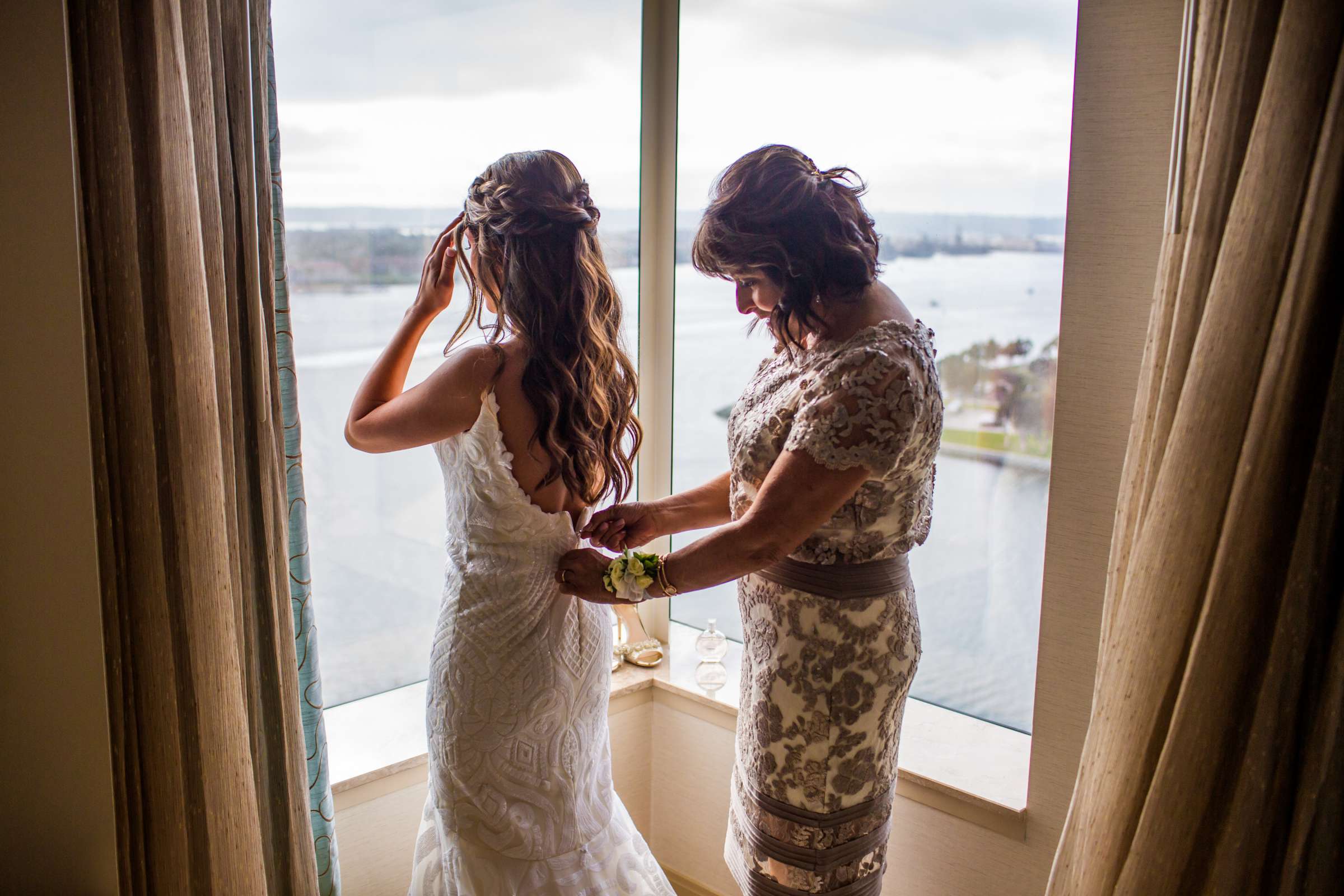 Hilton San Diego Bayfront Wedding coordinated by Kristana Marie Events, Lauren and Brant Wedding Photo #421459 by True Photography