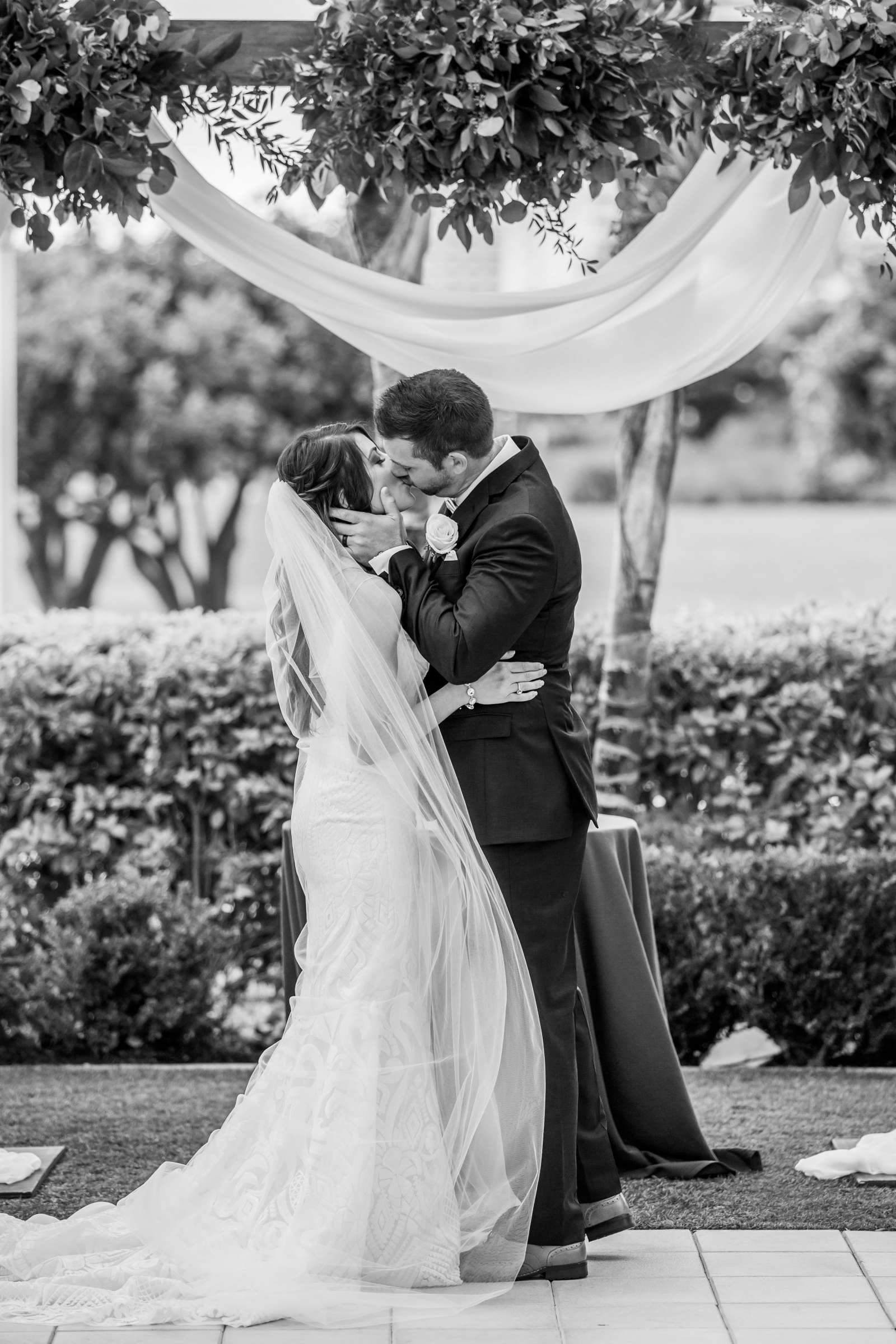Hilton San Diego Bayfront Wedding coordinated by Kristana Marie Events, Lauren and Brant Wedding Photo #421474 by True Photography