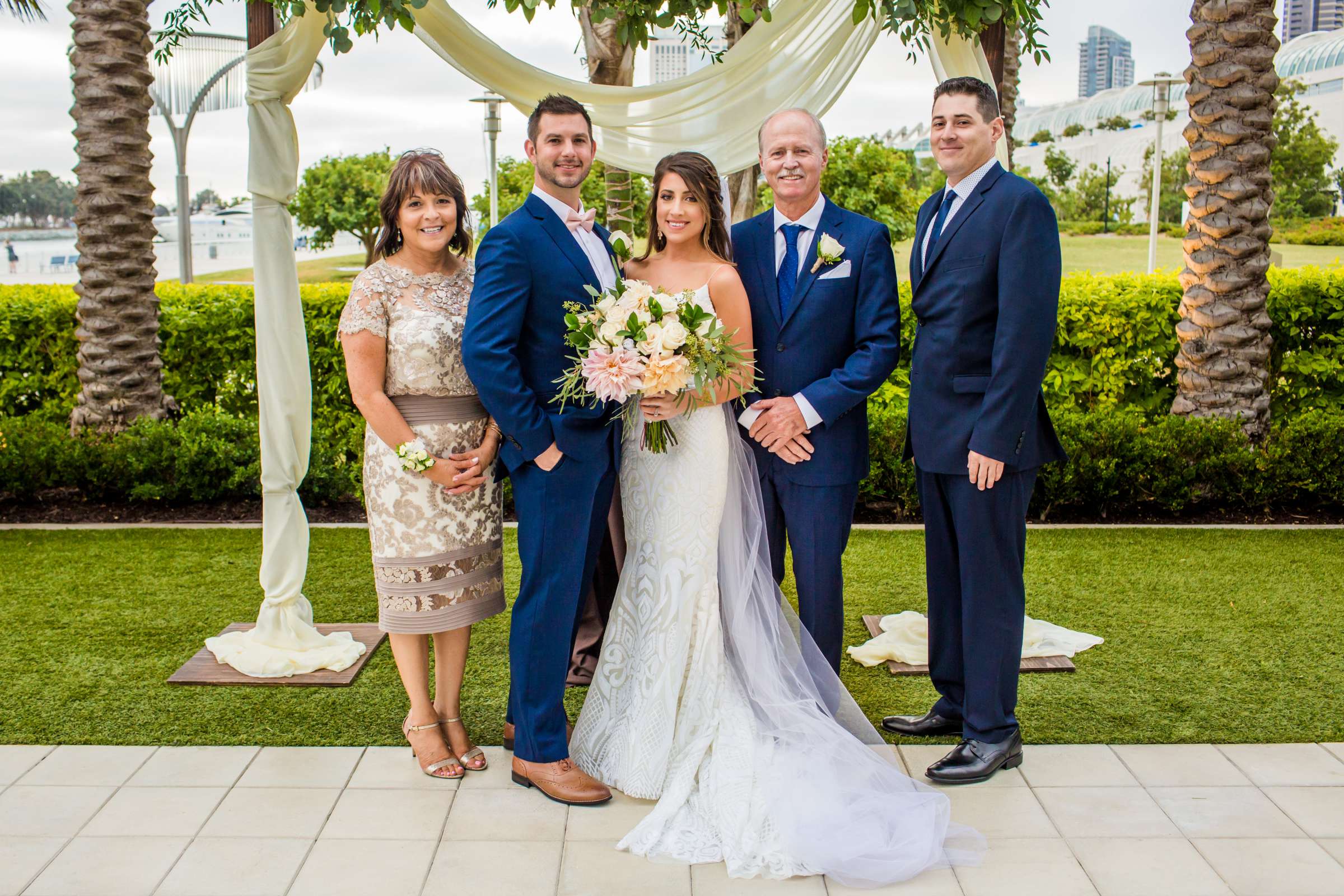 Hilton San Diego Bayfront Wedding coordinated by Kristana Marie Events, Lauren and Brant Wedding Photo #421479 by True Photography
