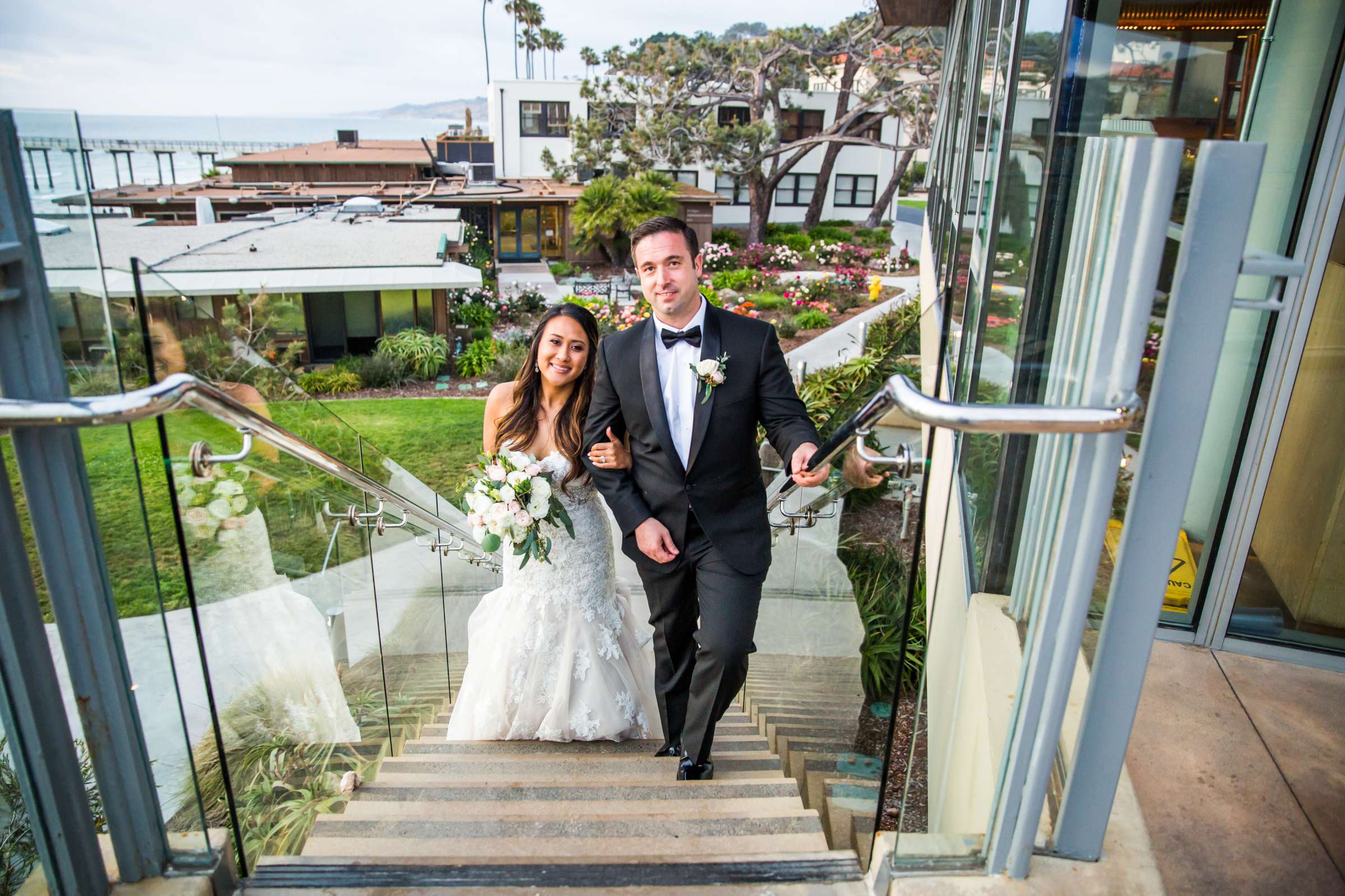 Scripps Seaside Forum Wedding coordinated by Lavish Weddings, Krystle and Justin Wedding Photo #453337 by True Photography