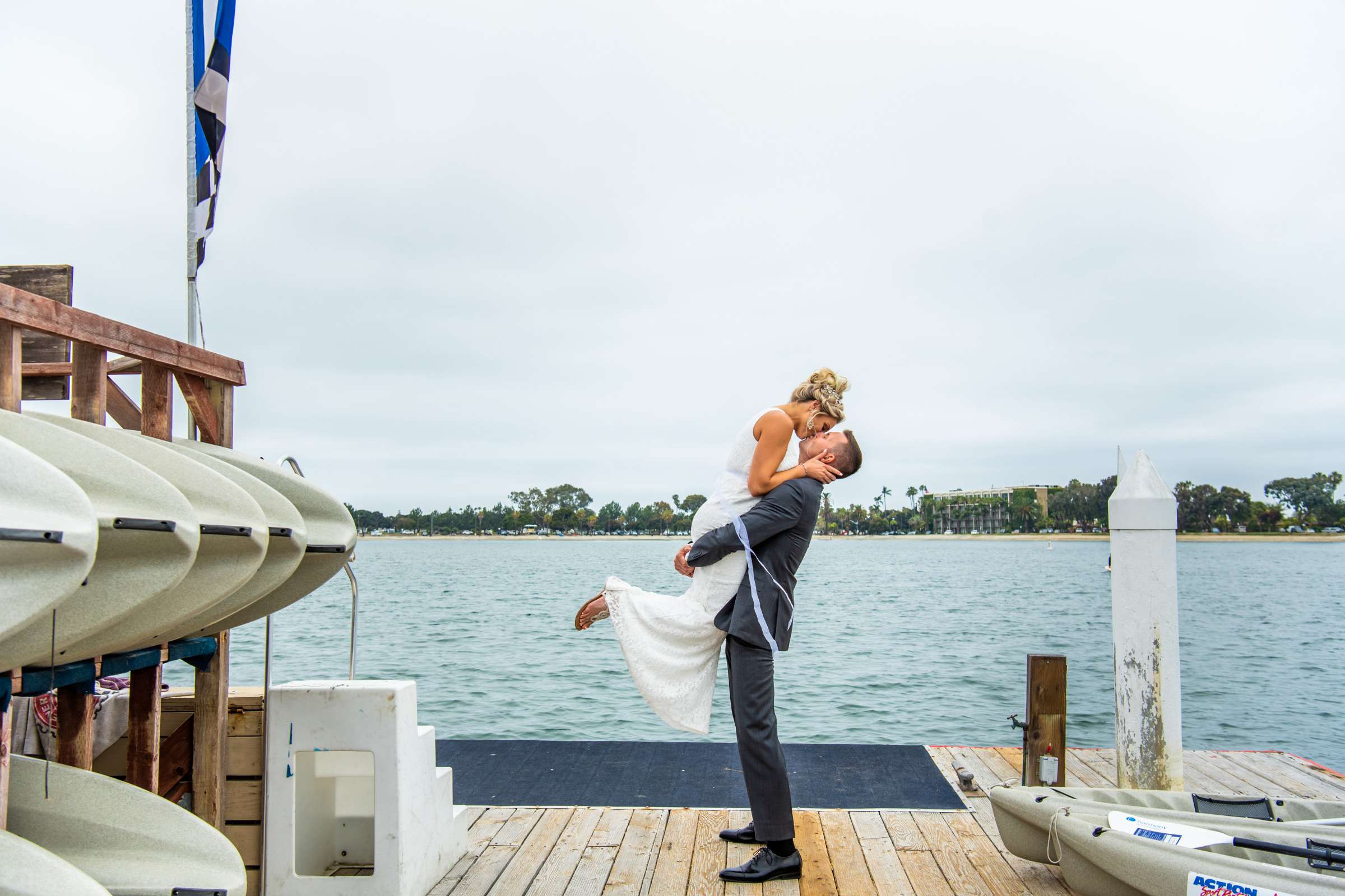 Paradise Point Wedding coordinated by Adele Meehan, Leslie and Alex Wedding Photo #473040 by True Photography