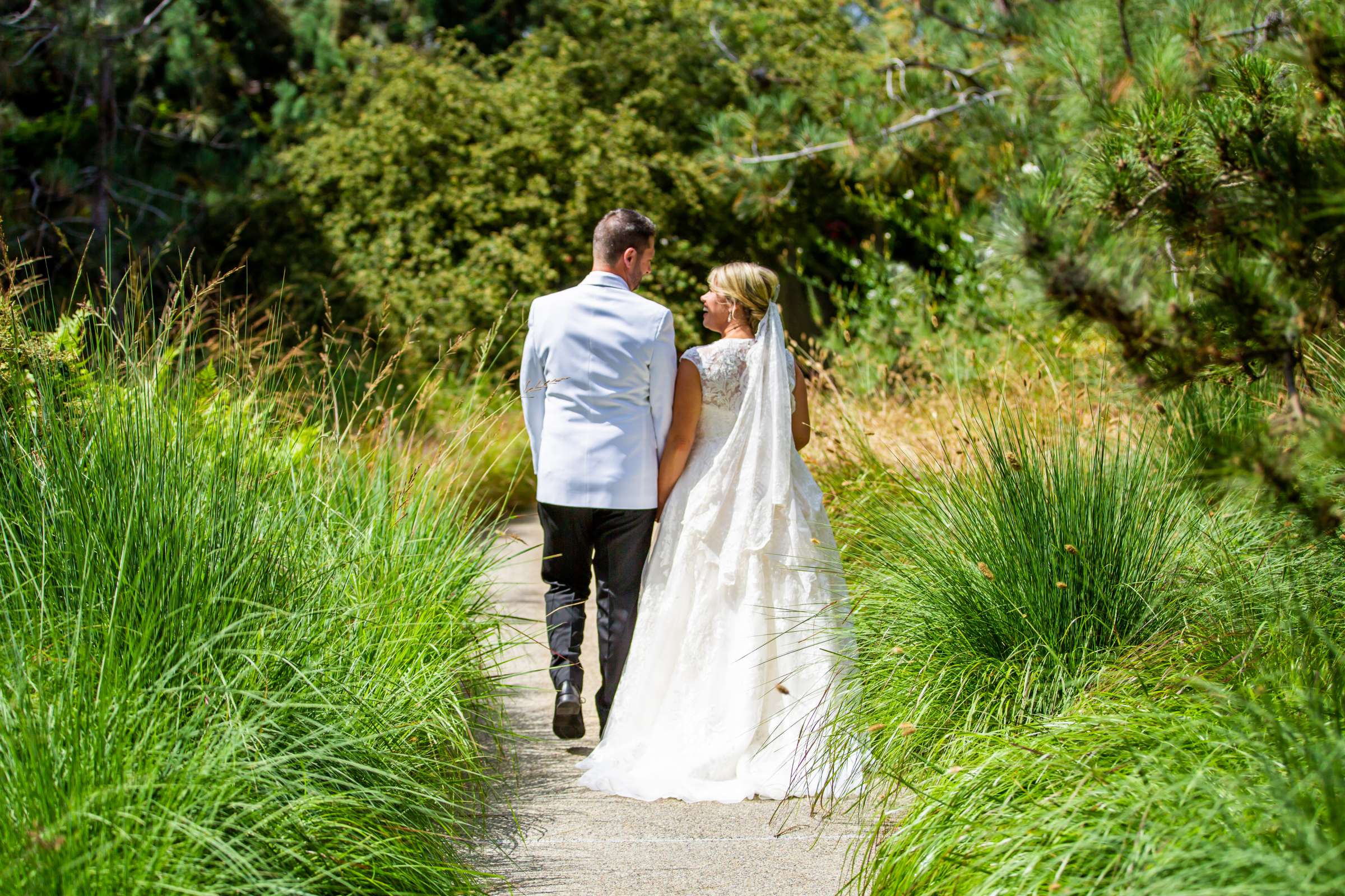 Lodge at Torrey Pines Wedding coordinated by Crown Weddings, Amy and Tim Wedding Photo #479101 by True Photography