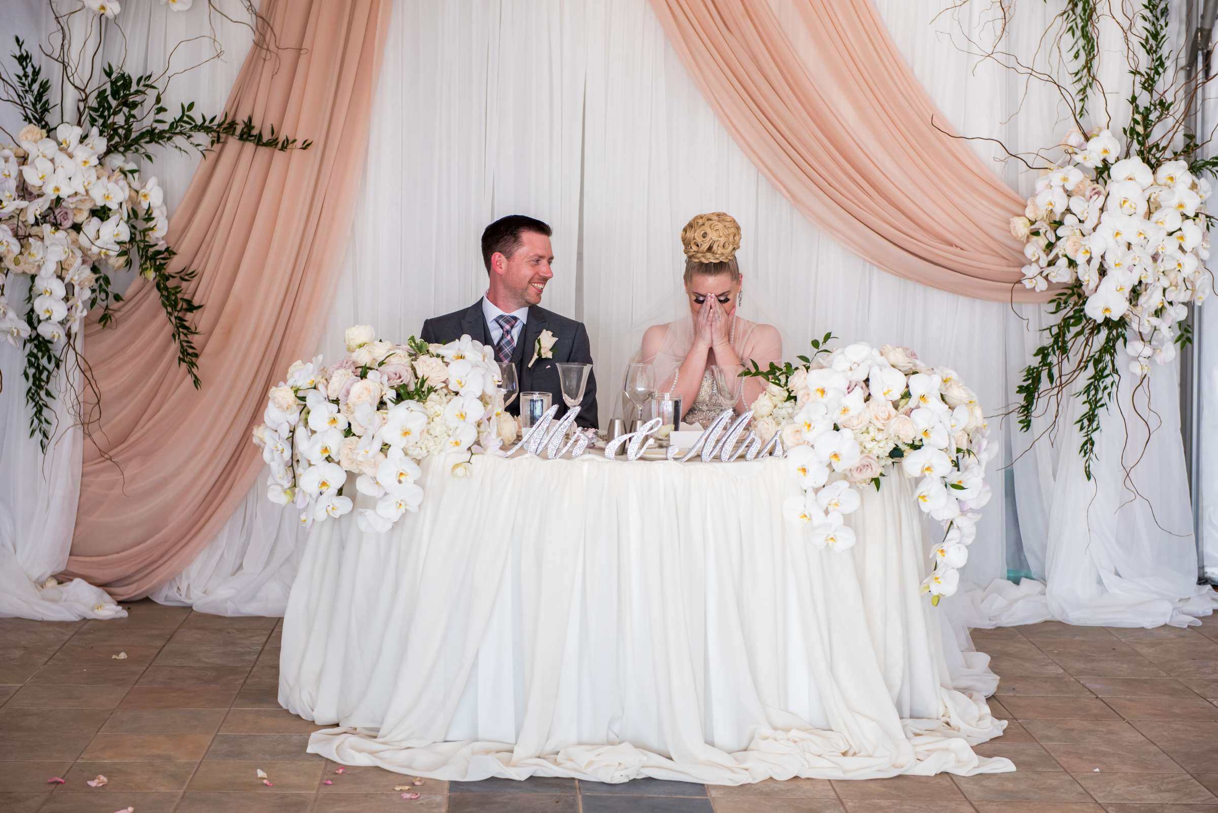 Marriott Marquis San Diego Marina Wedding coordinated by Lavish Weddings, Emily and Phillip Wedding Photo #488491 by True Photography