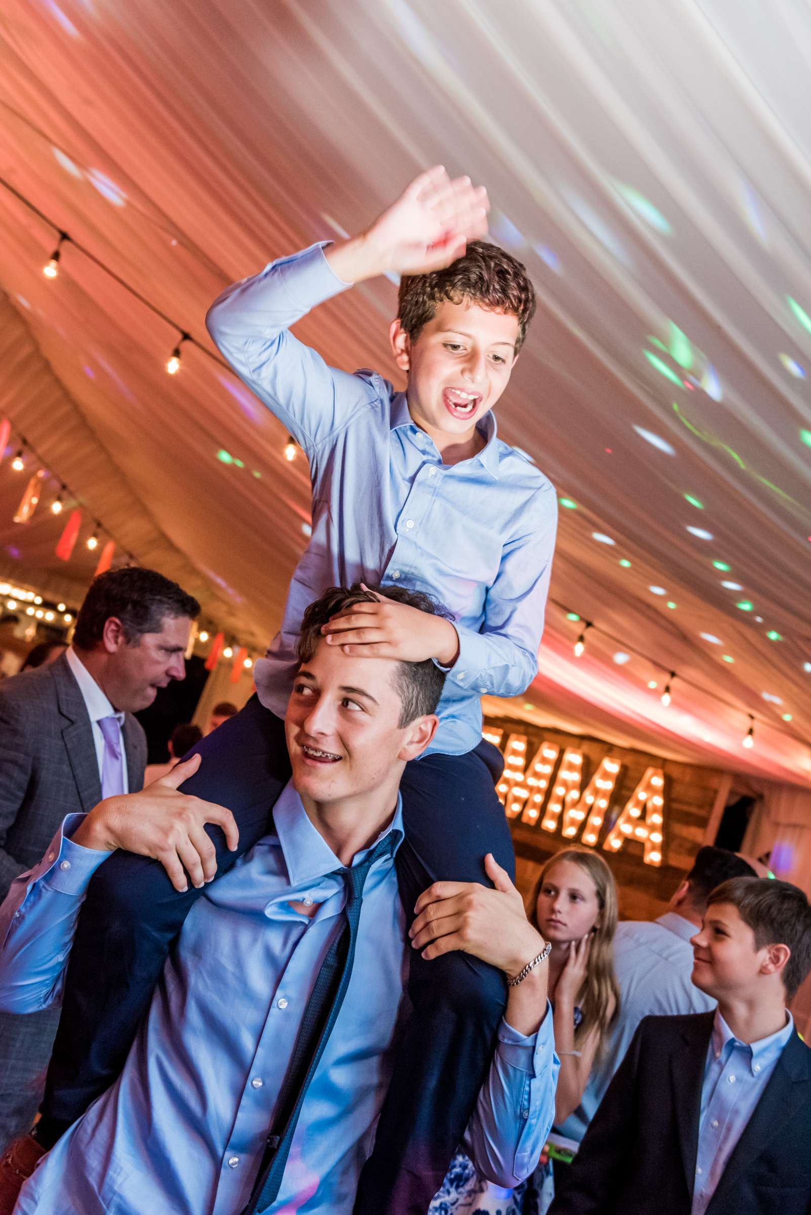 Stylized coordinated by Modern Mitzvahs, Emma Bat-Mitzvah Stylized Photo #49 by True Photography