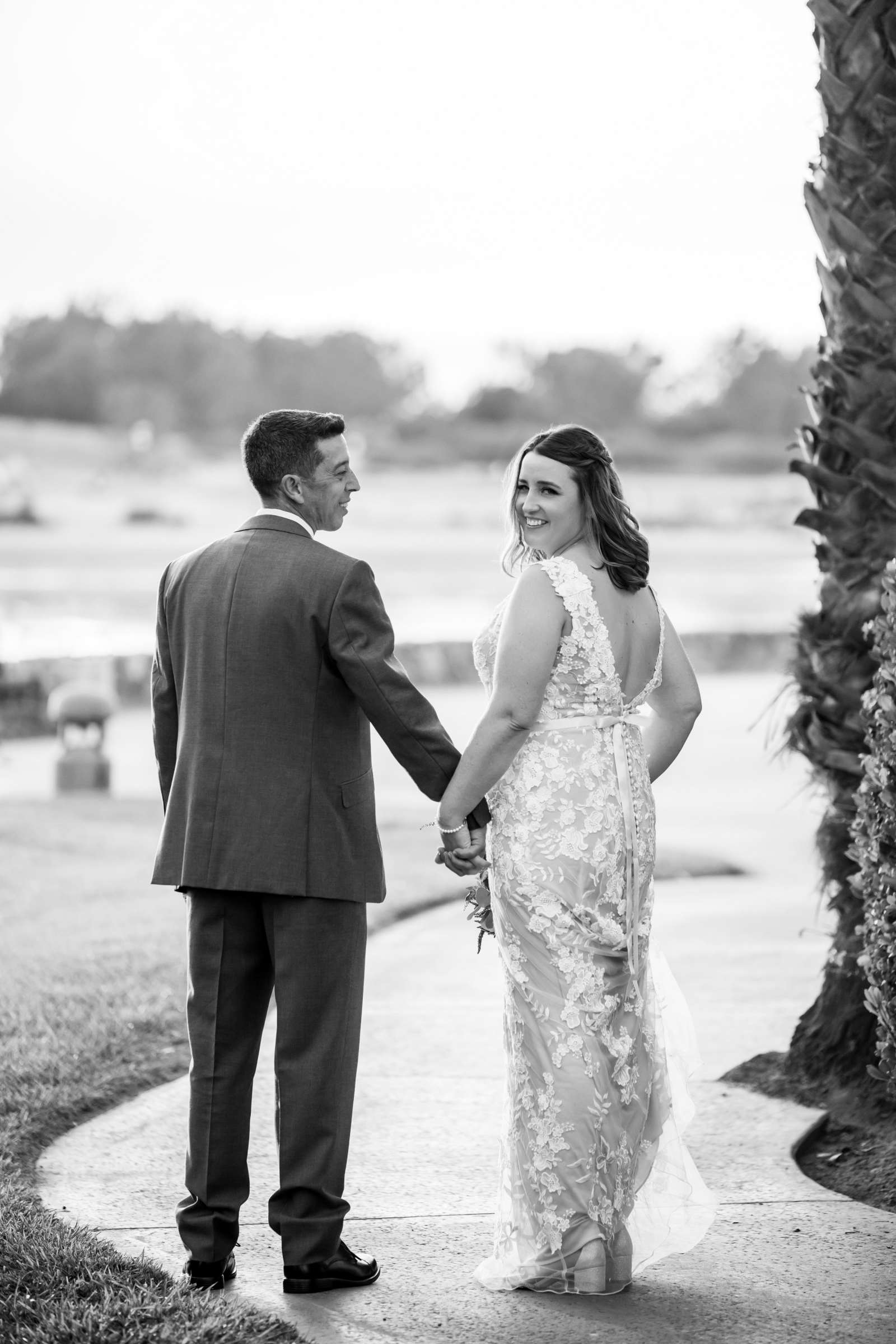 San Diego Mission Bay Resort Wedding coordinated by Elements of Style, Taylor and Greg Wedding Photo #15 by True Photography