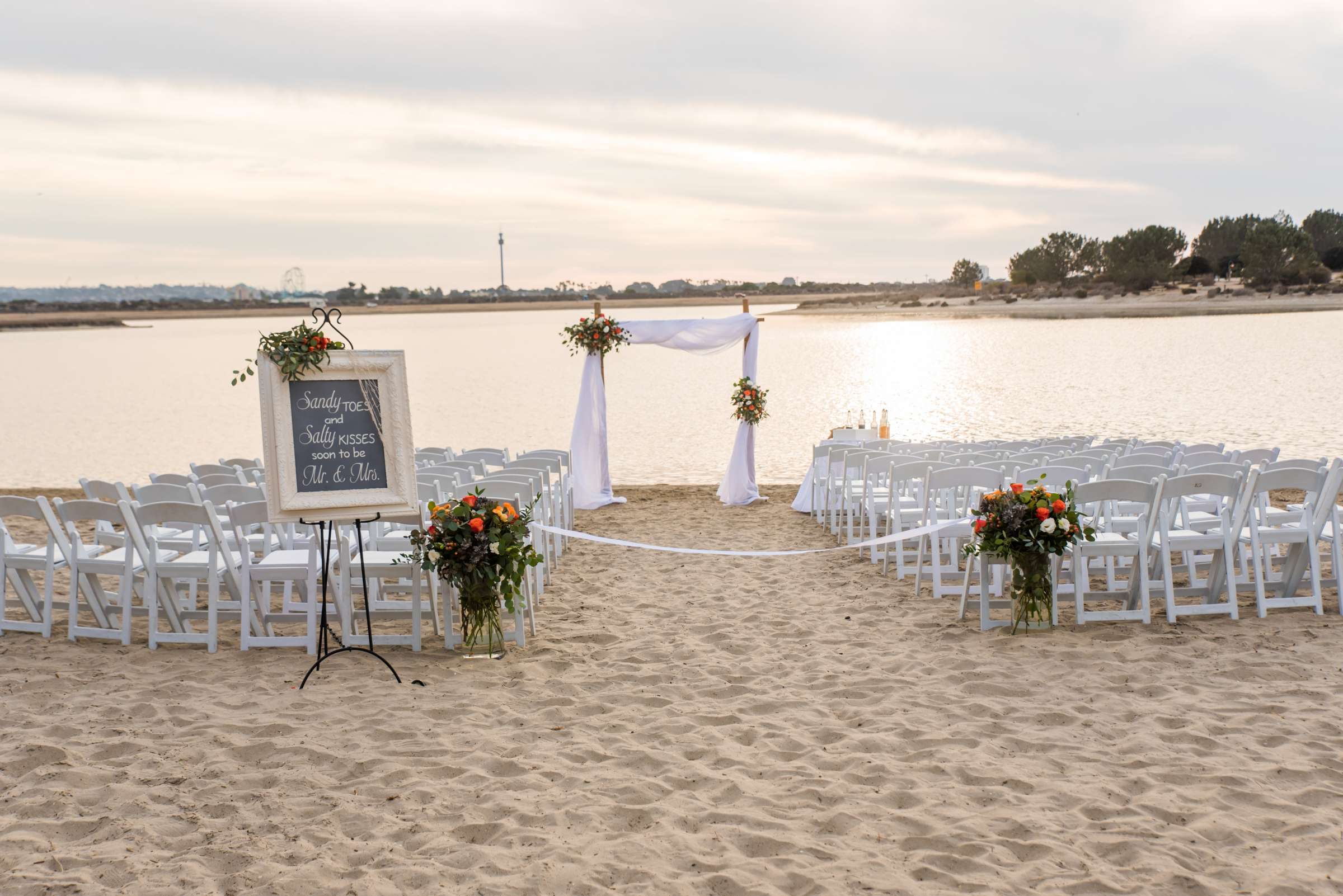 San Diego Mission Bay Resort Wedding, Emily and Jonathan Wedding Photo #58 by True Photography