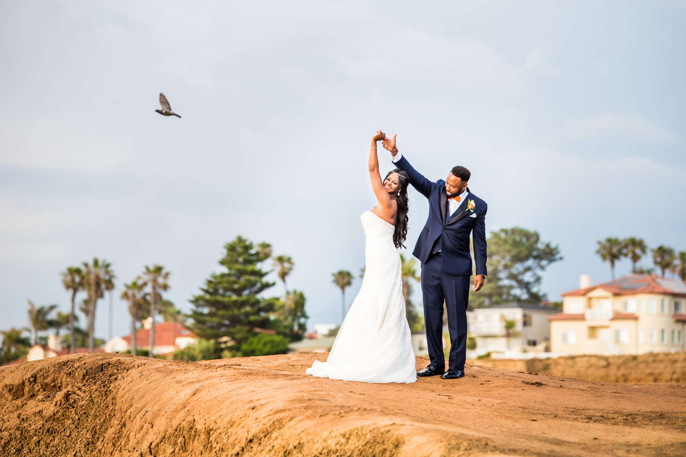 Hornblower cruise line Wedding, Deanna and Gregory Wedding Photo #3 by True Photography