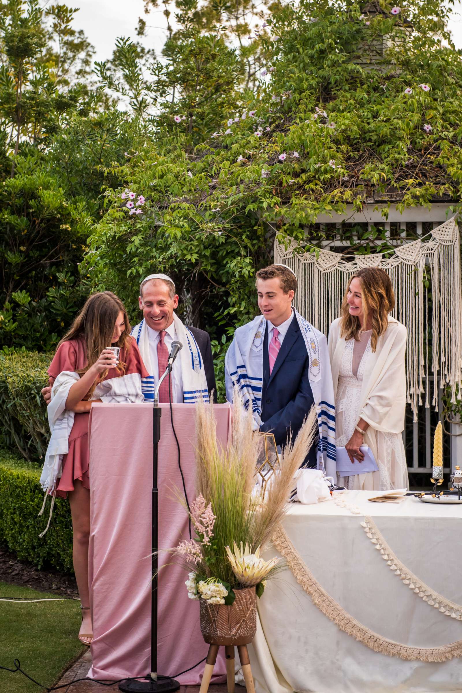 Mitzvah coordinated by Modern Mitzvahs, Lauren Bat-Mitzvah Photo #71 by True Photography