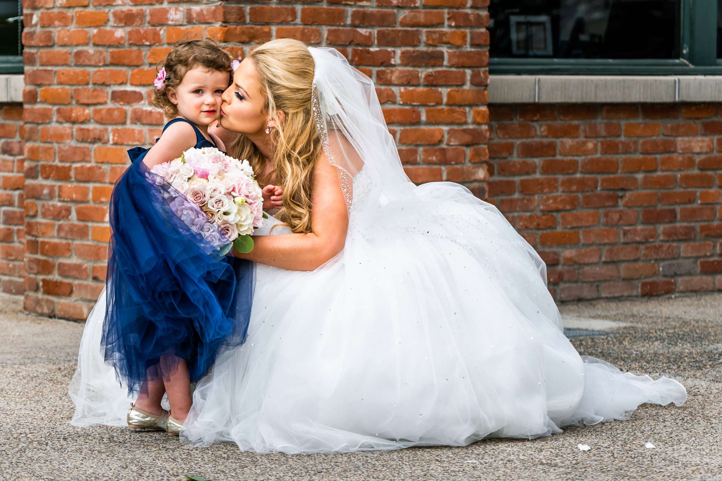 The Ultimate Skybox Wedding, Rachel and Jay Wedding Photo #545443 by True Photography