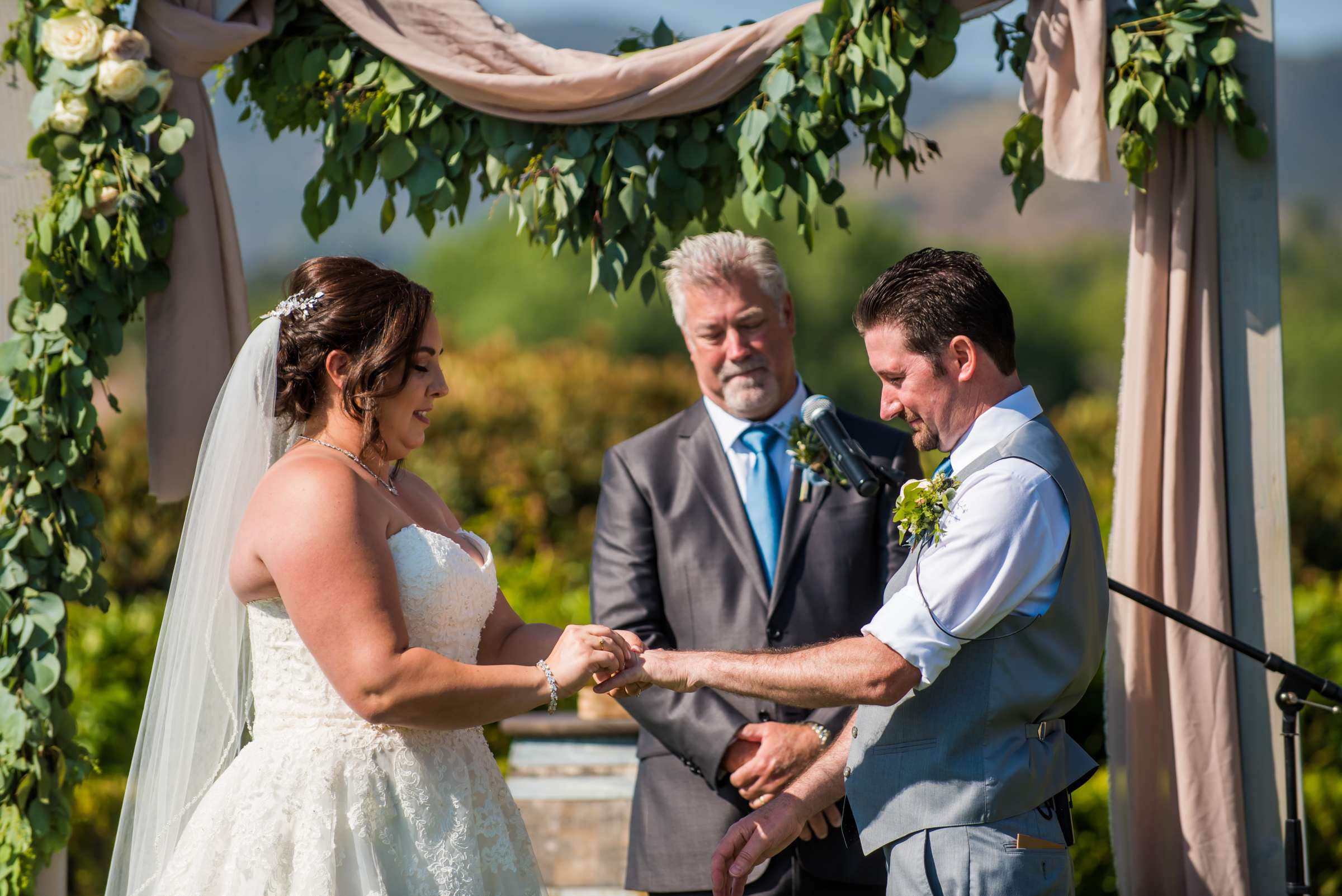 Twin Oaks Golf Course Wedding coordinated by Twin Oaks Golf Course, Lairel and Matt Wedding Photo #59 by True Photography