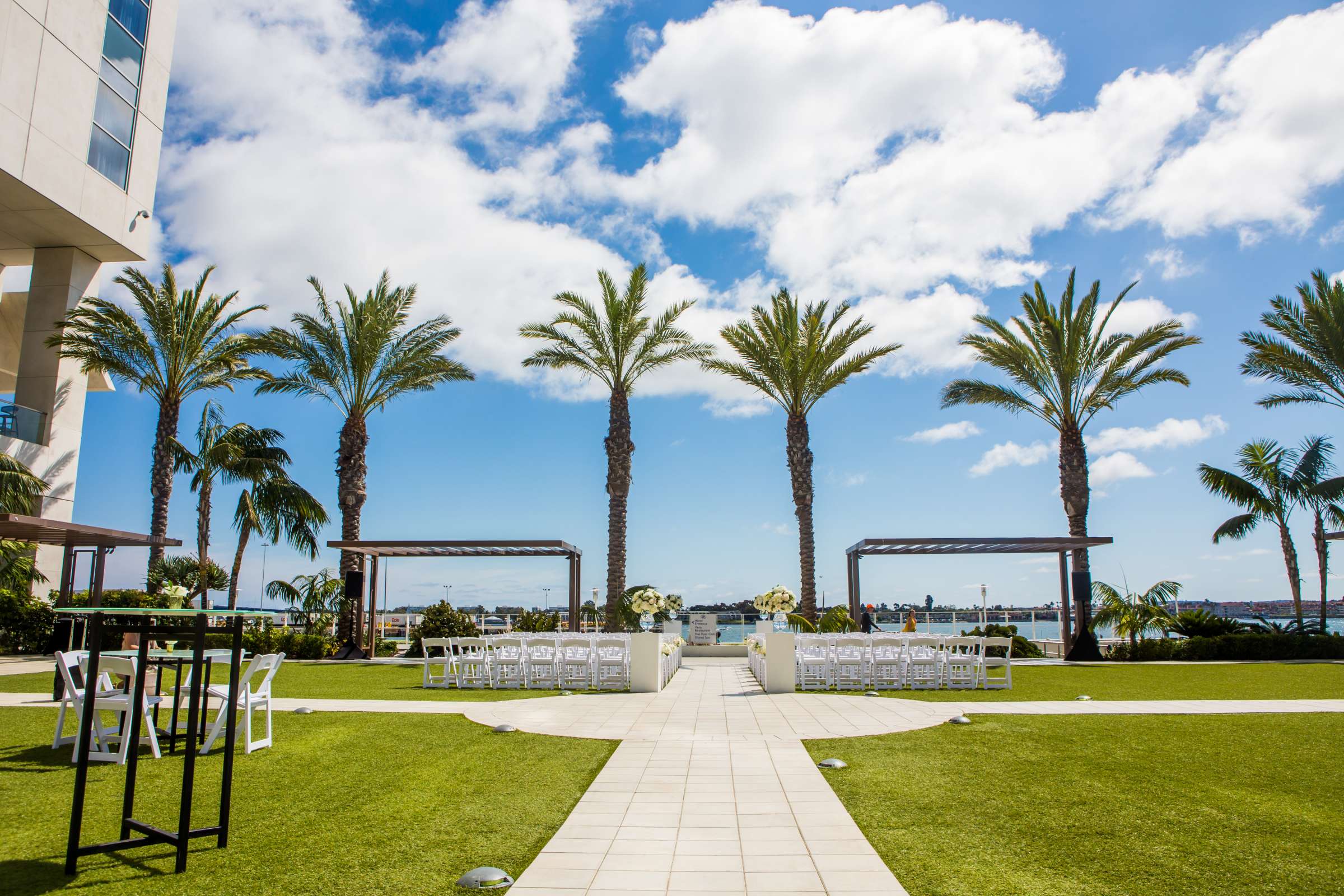 Wedding coordinated by Holly Kalkin Weddings, Kelly and John Wedding Photo #154 by True Photography