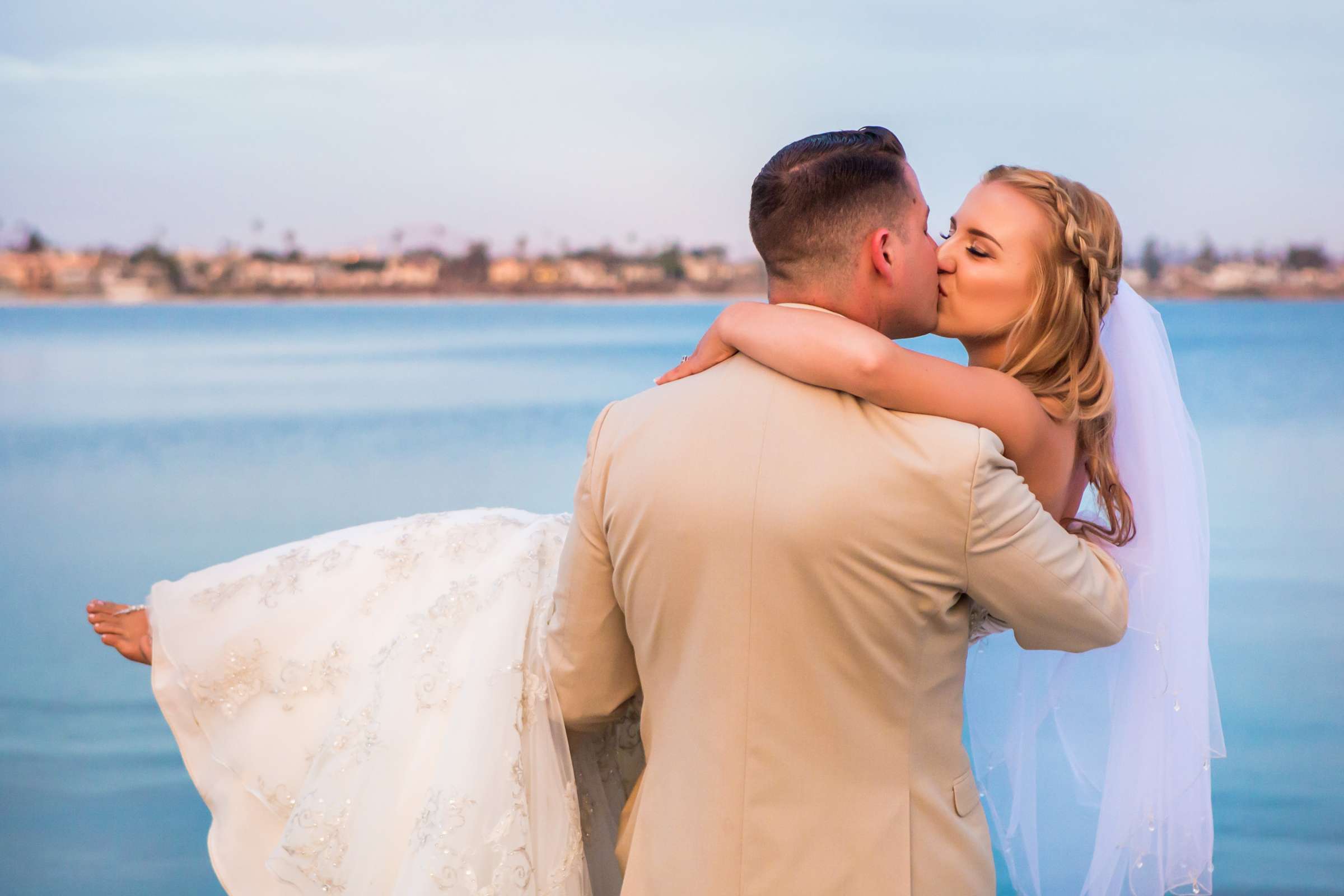 Catamaran Resort Wedding coordinated by Cafe Au Love, Nicole and Logan Wedding Photo #26 by True Photography