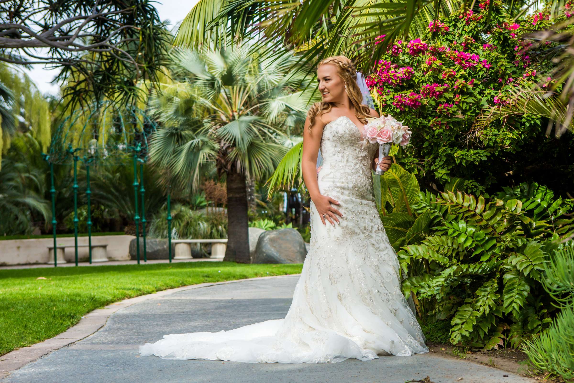 Catamaran Resort Wedding coordinated by Cafe Au Love, Nicole and Logan Wedding Photo #25 by True Photography