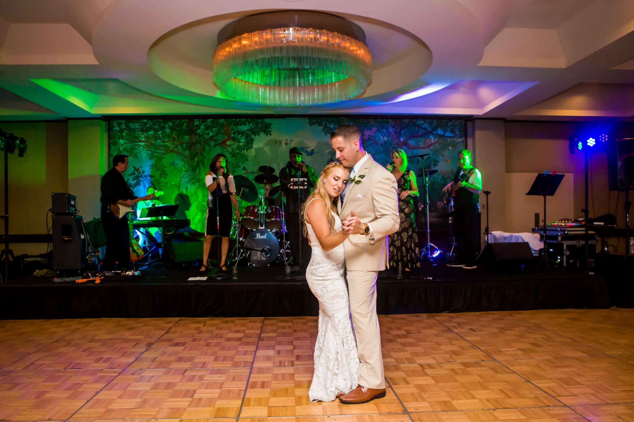 Catamaran Resort Wedding coordinated by Cafe Au Love, Nicole and Logan Wedding Photo #181 by True Photography