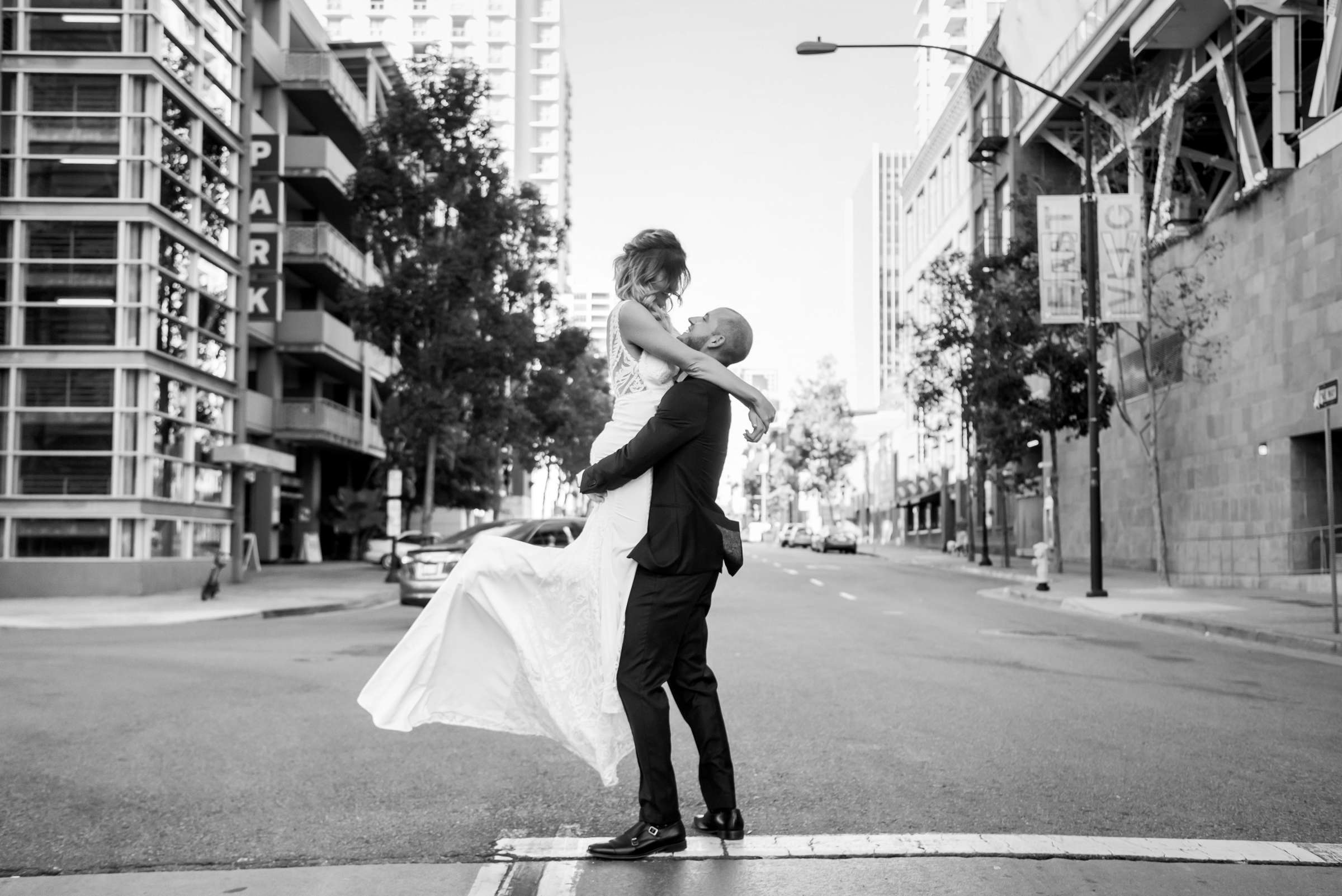 The Ultimate Skybox Wedding, Ellie and Elliott Wedding Photo #24 by True Photography