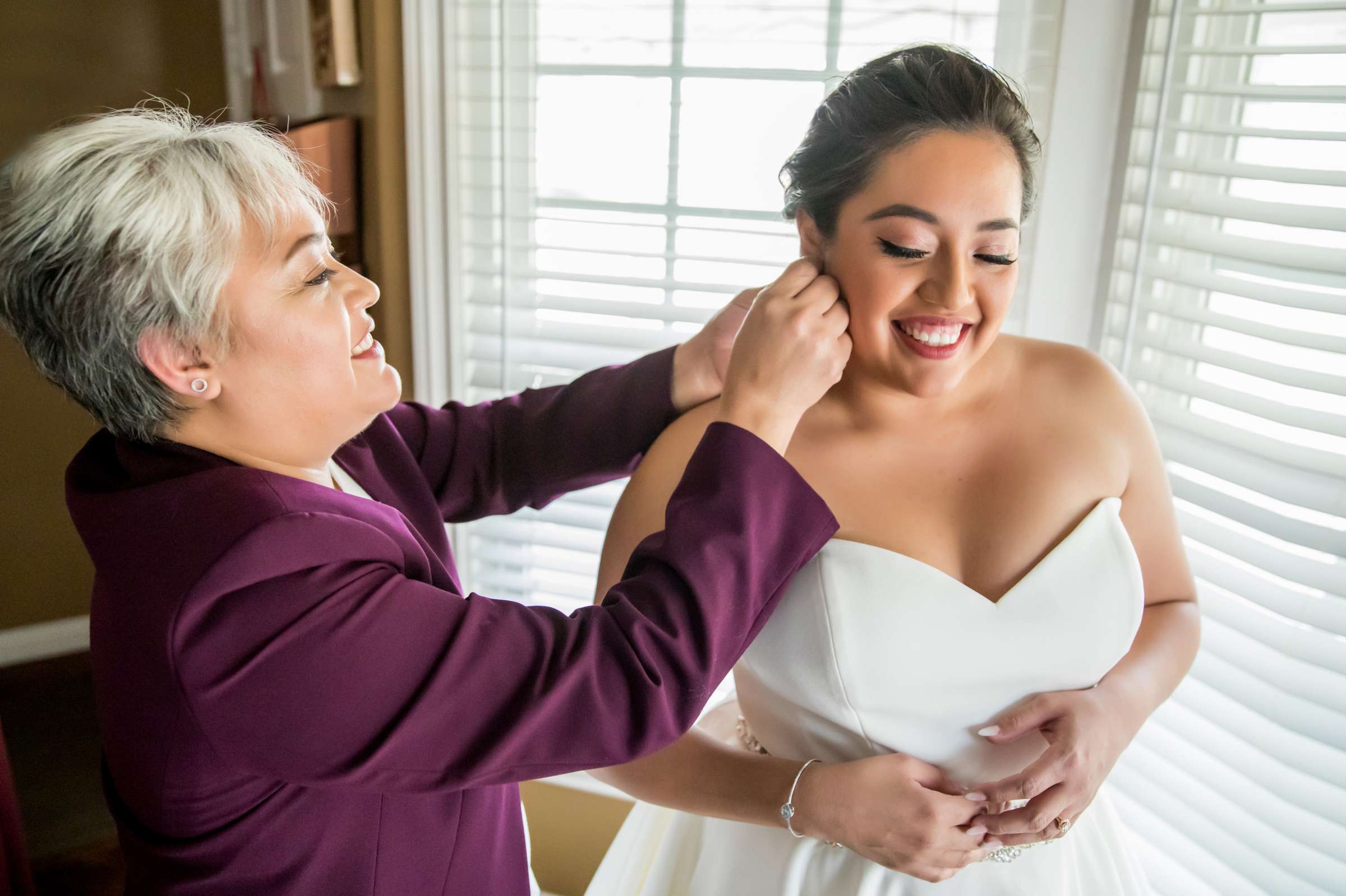 Pine Hills Lodge Wedding coordinated by Weddings With Love & Laughter, Gene and Christopher Wedding Photo #597660 by True Photography