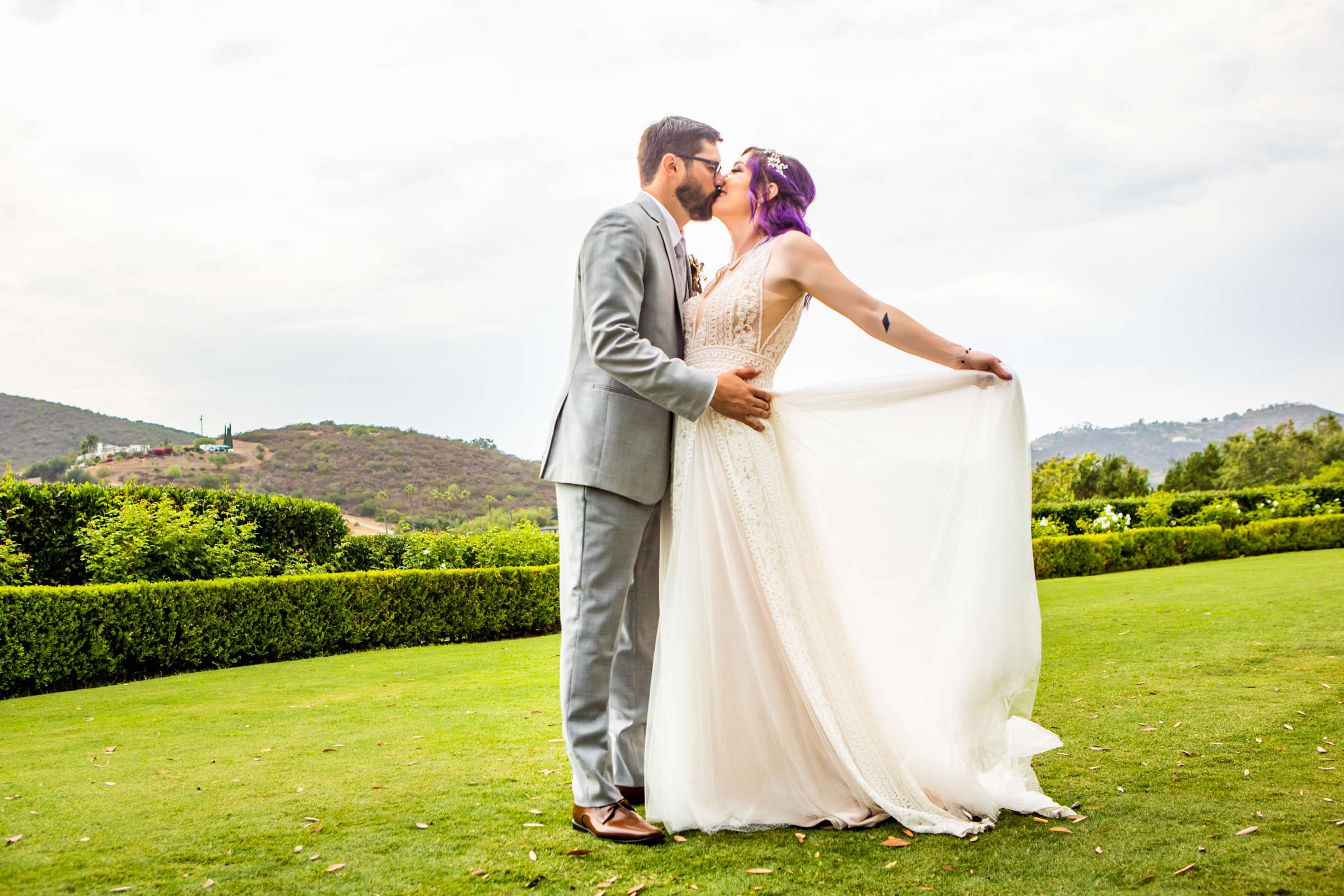 Twin Oaks Golf Course Wedding, Niki and Thomas Wedding Photo #1 by True Photography