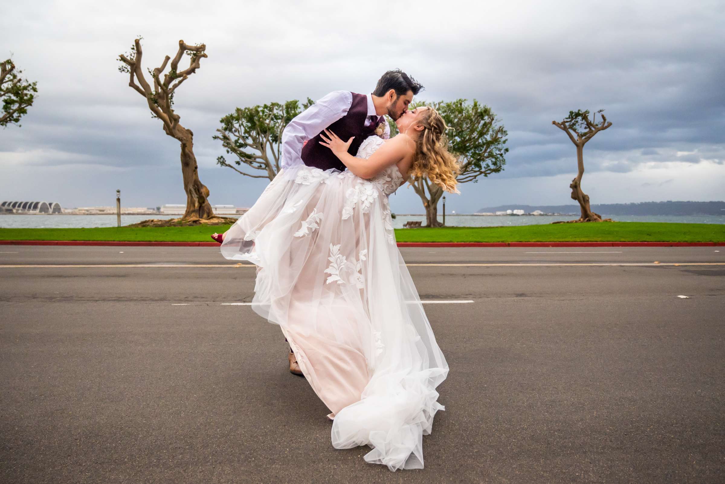 Harbor View Loft Wedding, Kendra and Drew Wedding Photo #702395 by True Photography