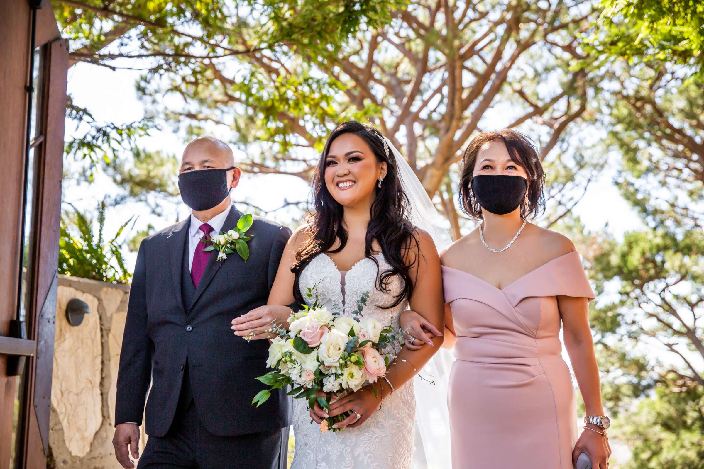 Terranea Resort Wedding, Krisalyn and Daniel Wedding Photo #11 by True Photography