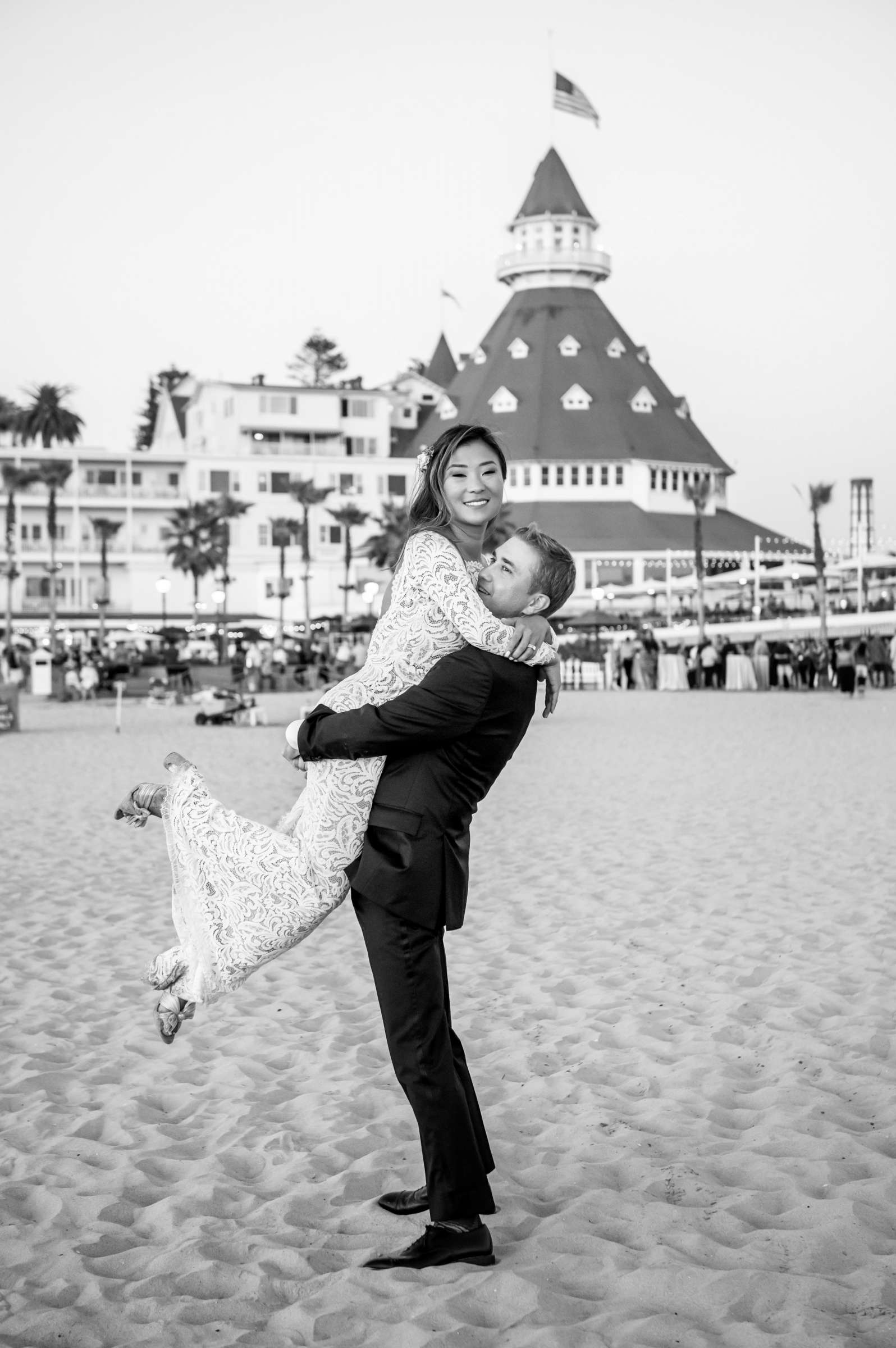Hotel Del Coronado Wedding, Erica and Tim Wedding Photo #2 by True Photography