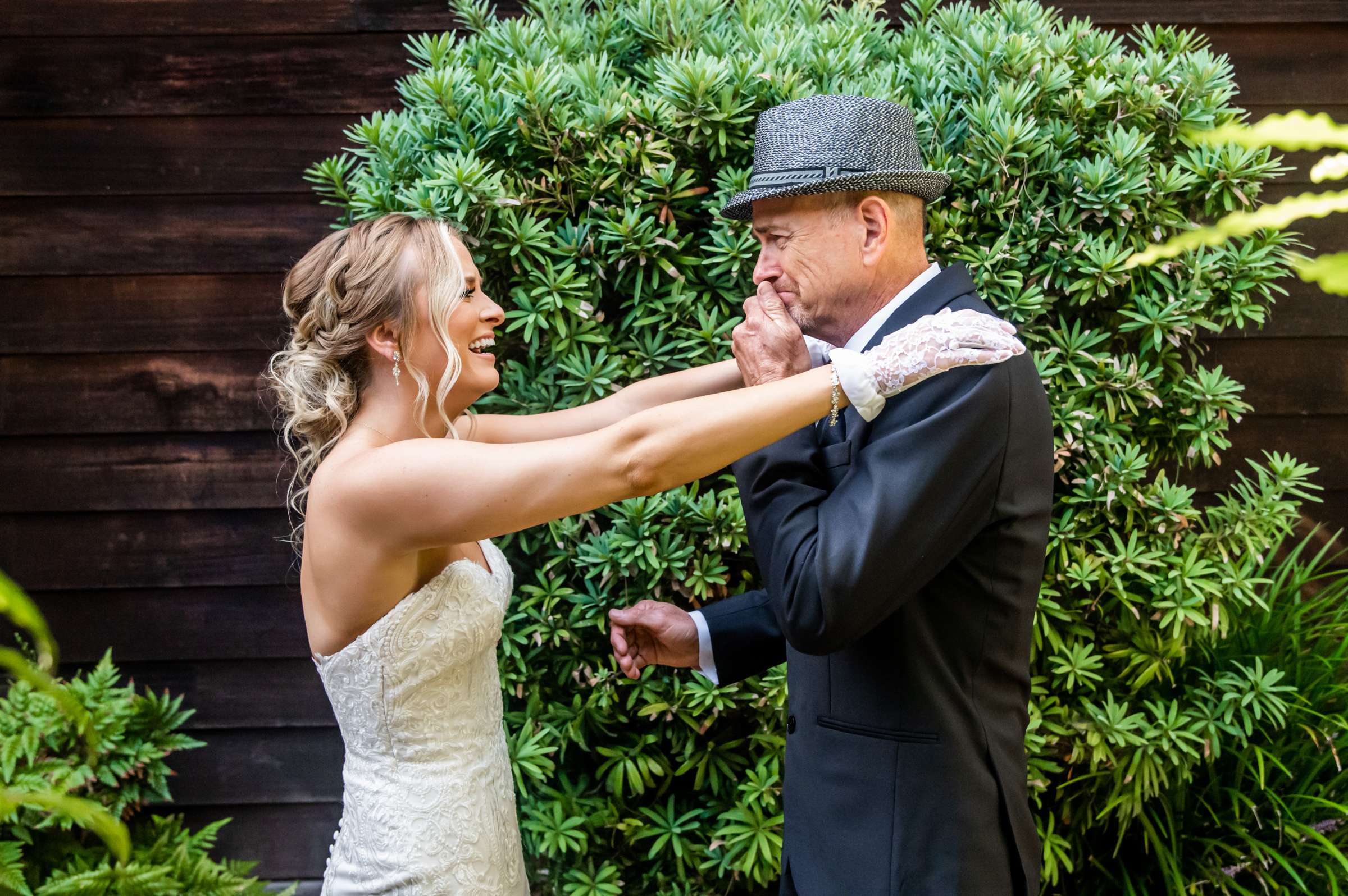 Scripps Seaside Forum Wedding coordinated by Pink Bubbly Events, Kelly and David Wedding Photo #7 by True Photography