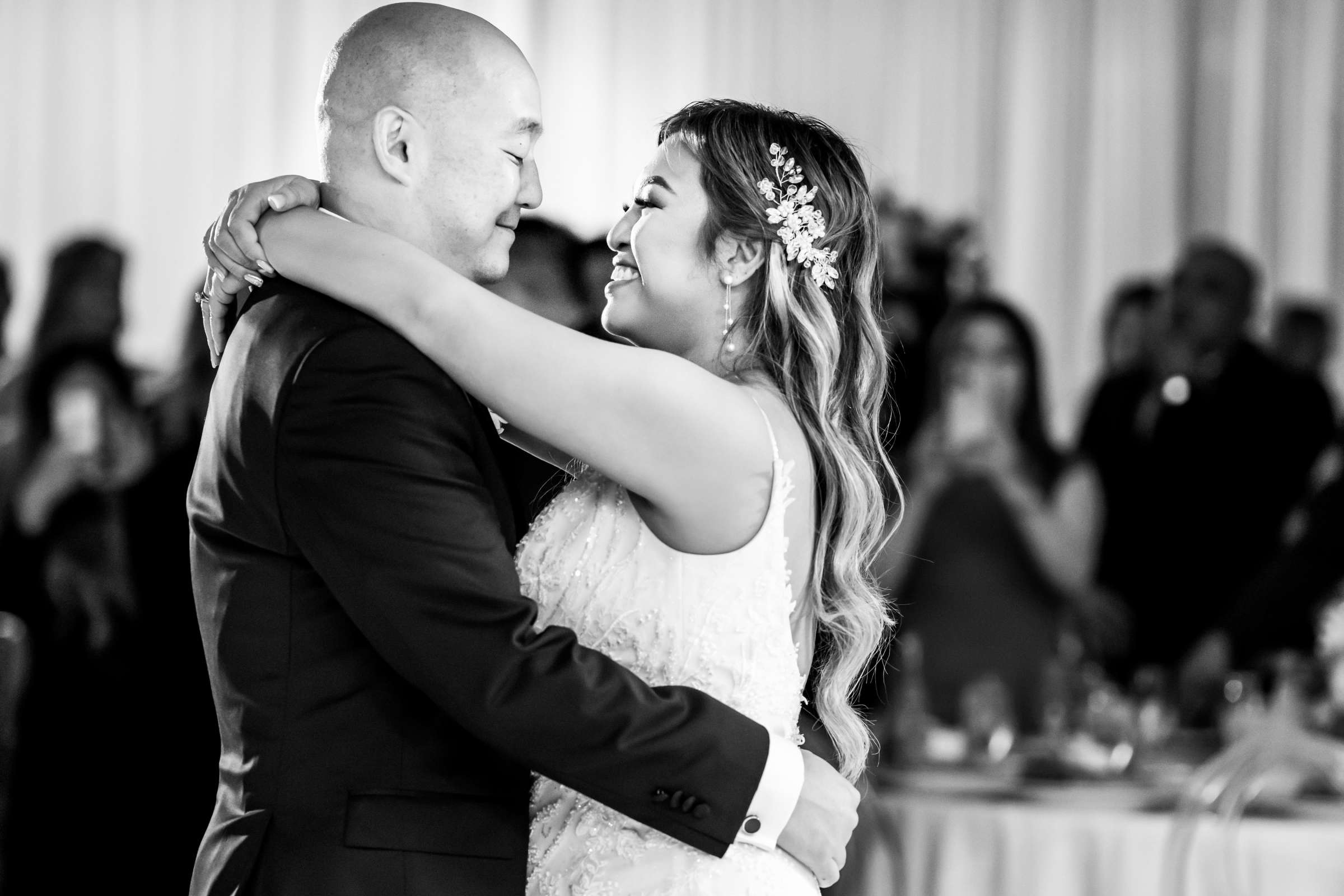 Hyatt Regency Mission Bay Wedding, Lien and Ryan Wedding Photo #46 by True Photography