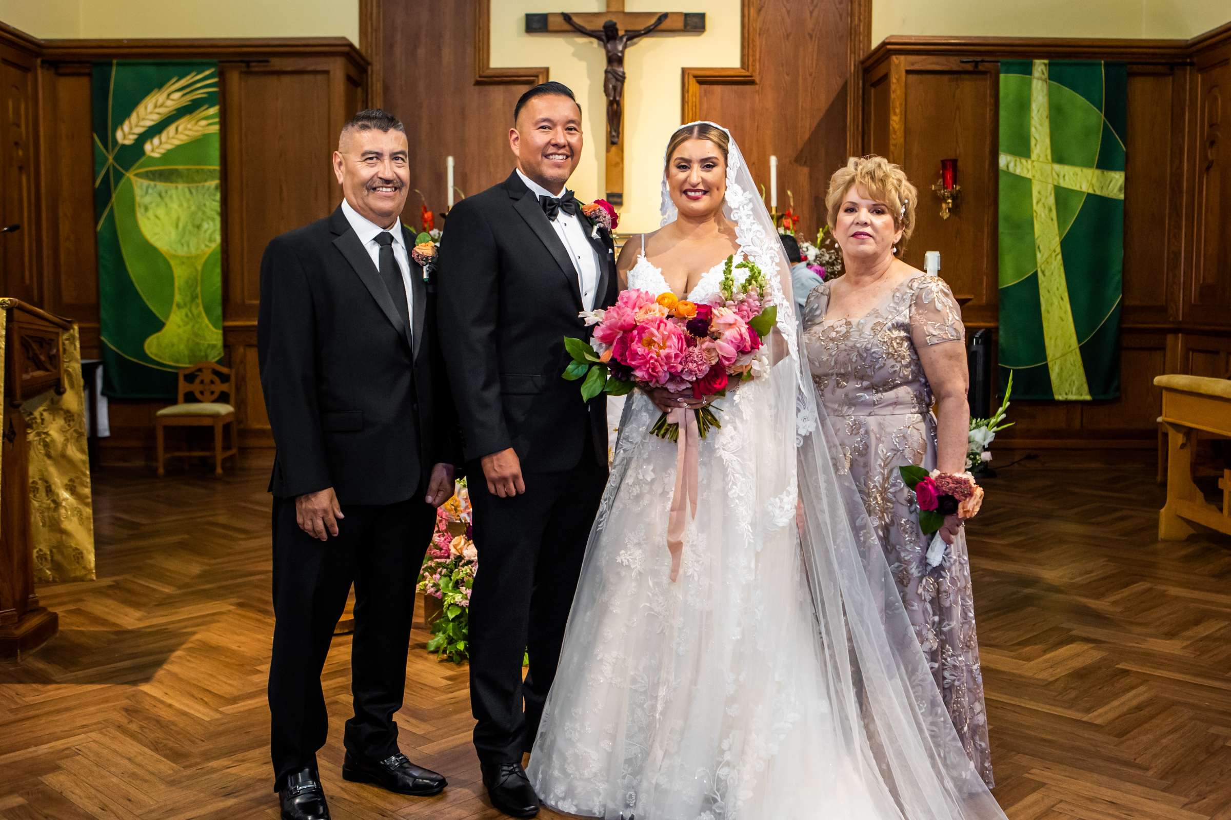 The Thursday Club Wedding, Cynthia and Fernando Wedding Photo #7 by True Photography