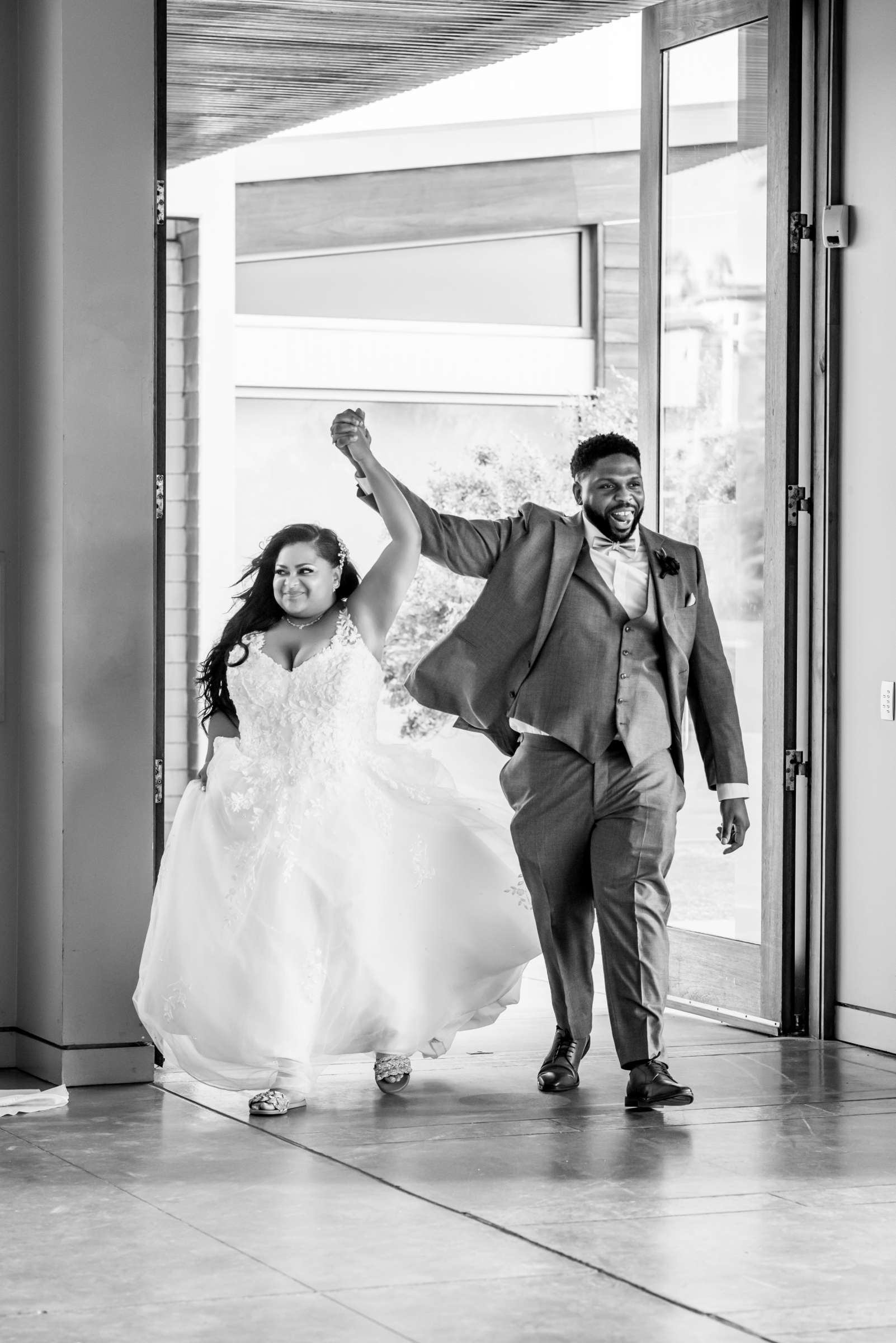 Scripps Seaside Forum Wedding coordinated by SD Weddings by Gina, Jessica and Michael Wedding Photo #637168 by True Photography