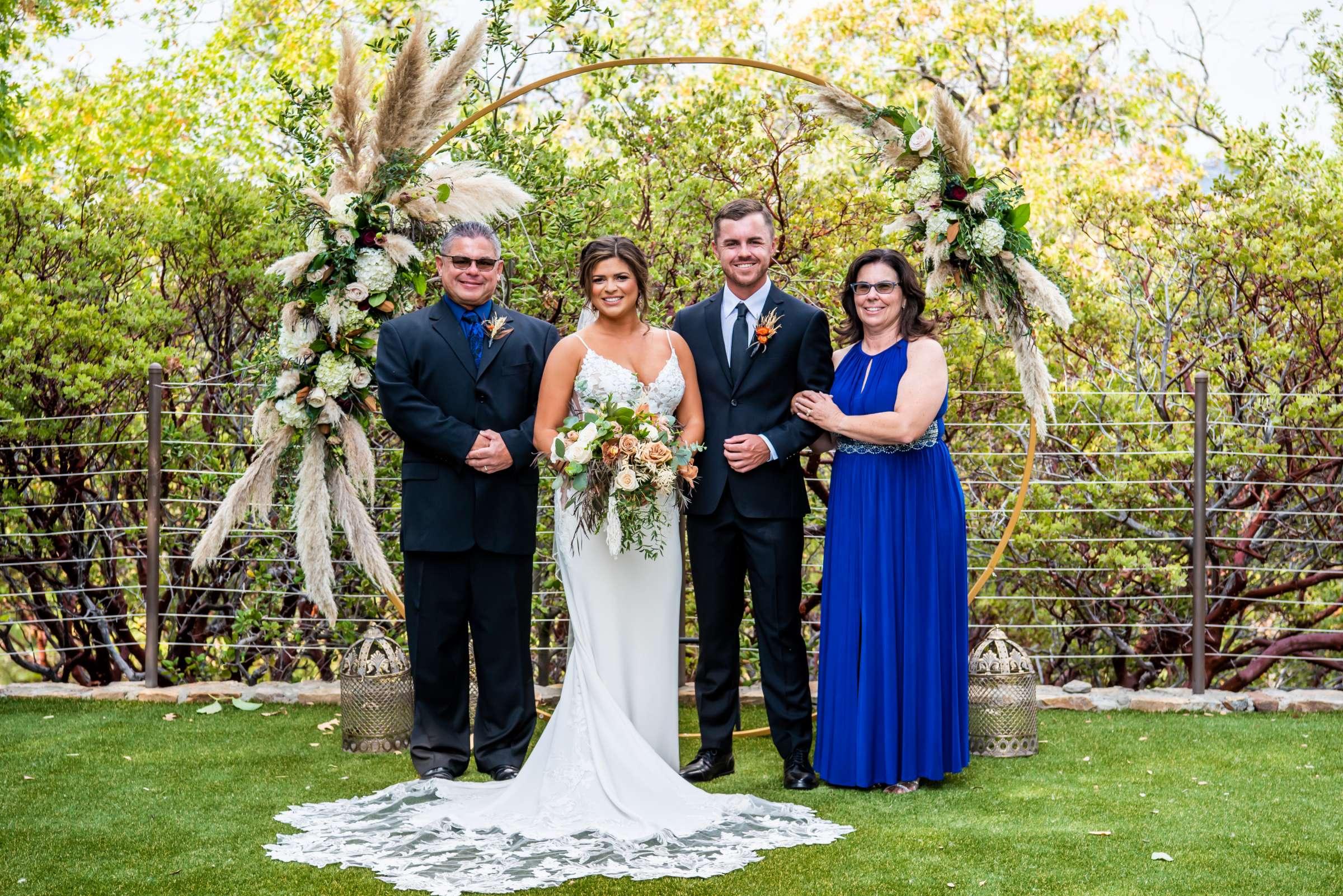 Pine Hills Lodge Wedding, Aryn and Timothy Wedding Photo #140 by True Photography